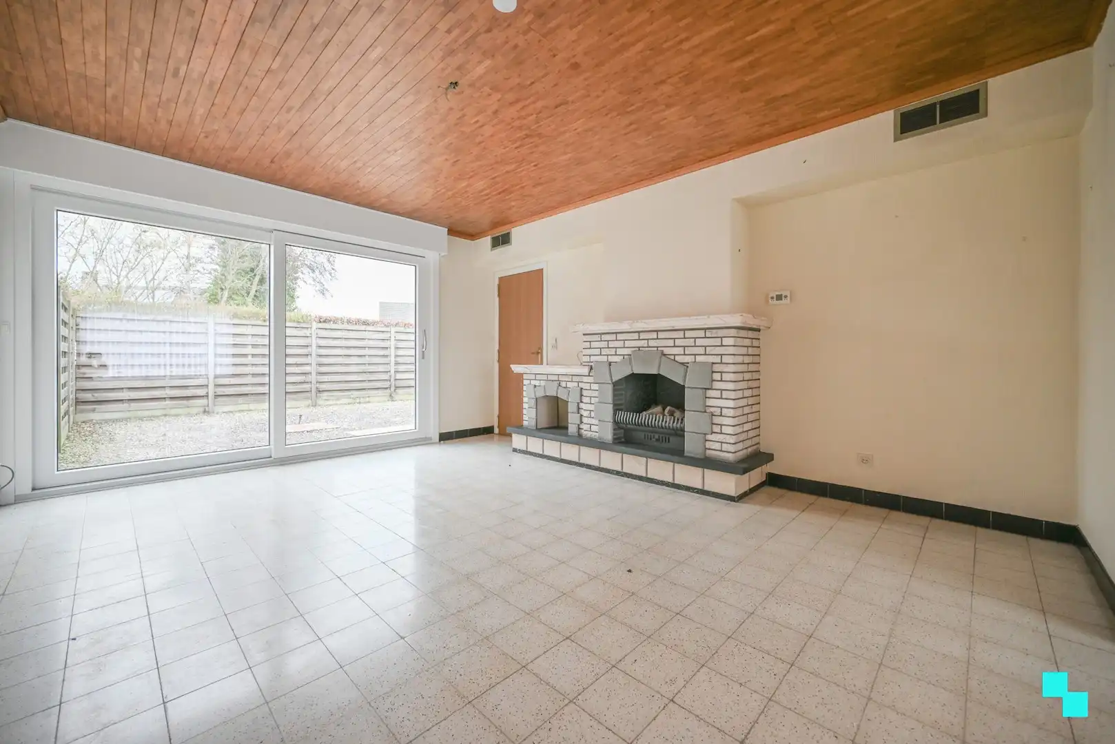 Eengezinswoning met 4 slaapkamers in het hartje van Kachtem foto 7