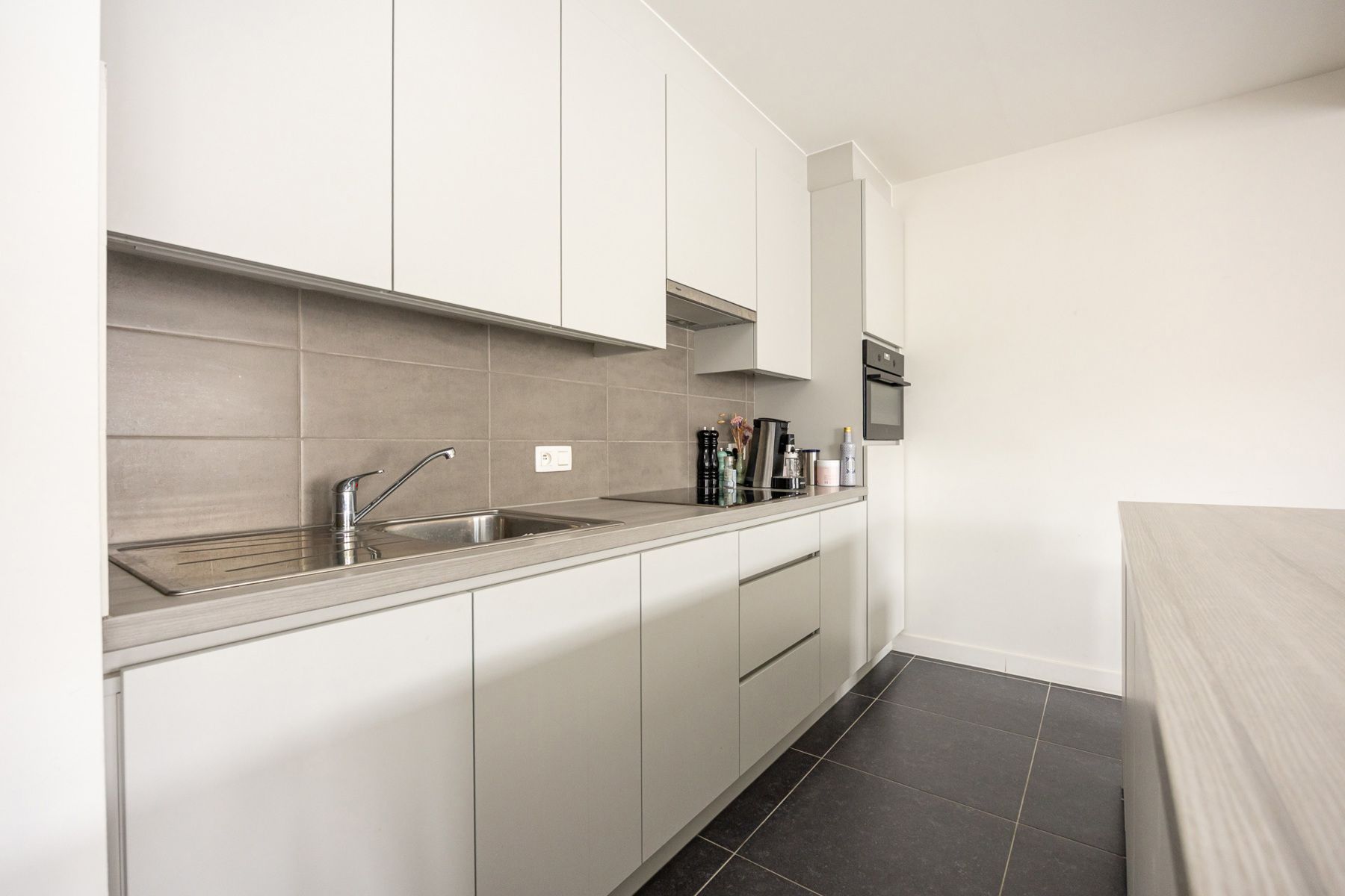 Recent en energiezuinig appartement met 2 slaapkamers in het centrum van Merksplas.  foto 8