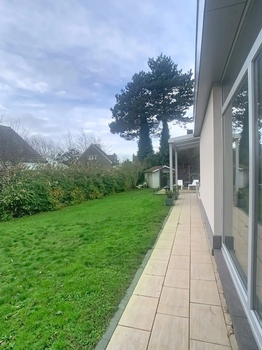 Huis met 2 SLPK, Tuin én Garage, nabij de duinen! foto 11