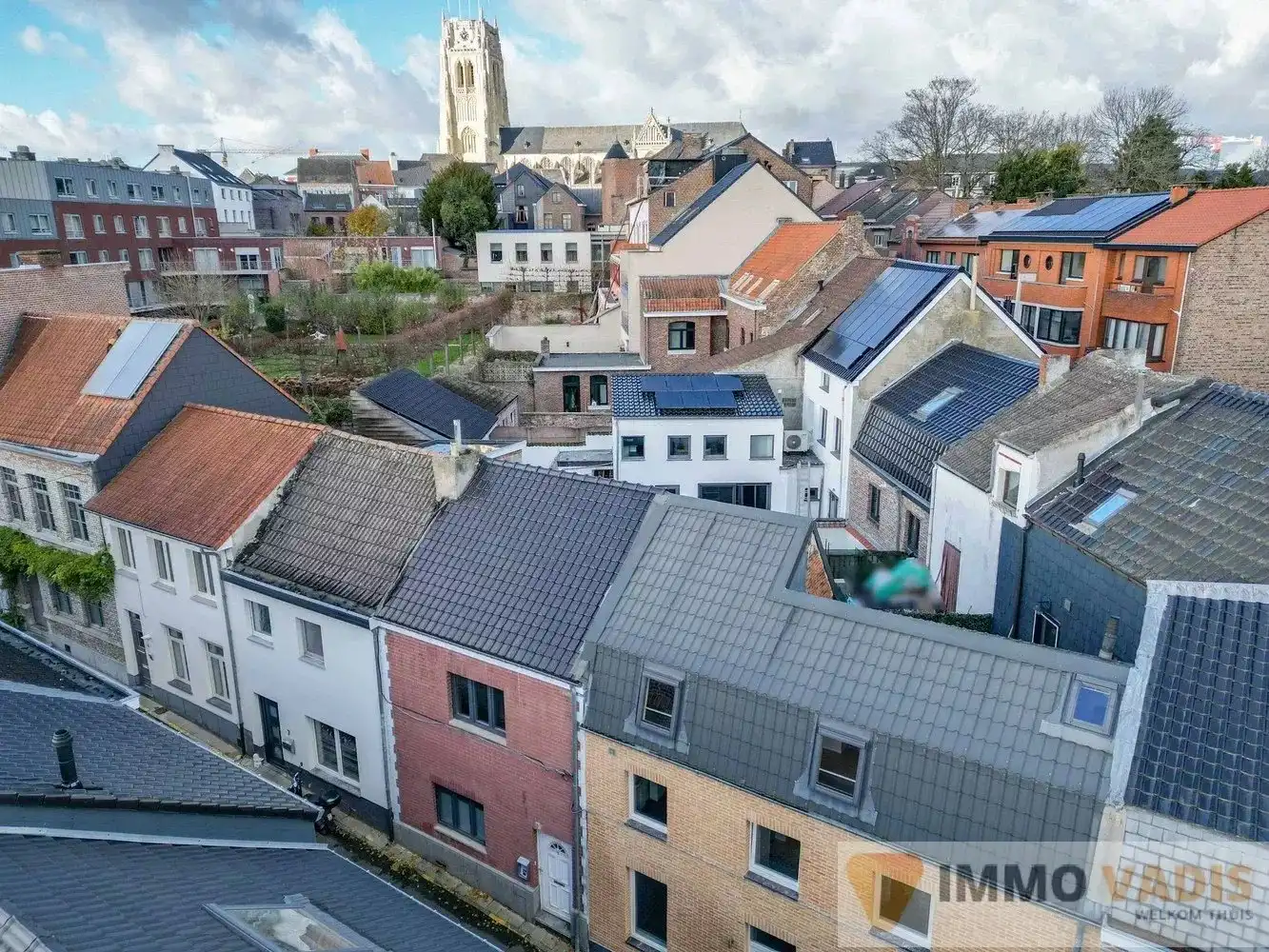 Gerenoveerde casco rijwoning in het hart van Tongeren foto 25