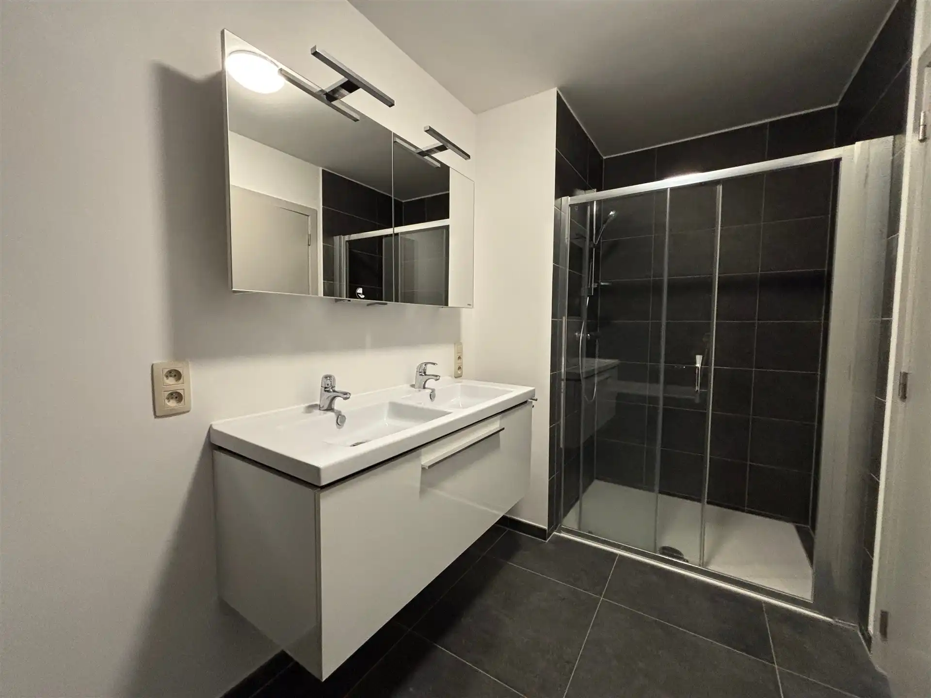  Appartement met 3 slaapkamers en garage nabij centrum Wemmel foto 20