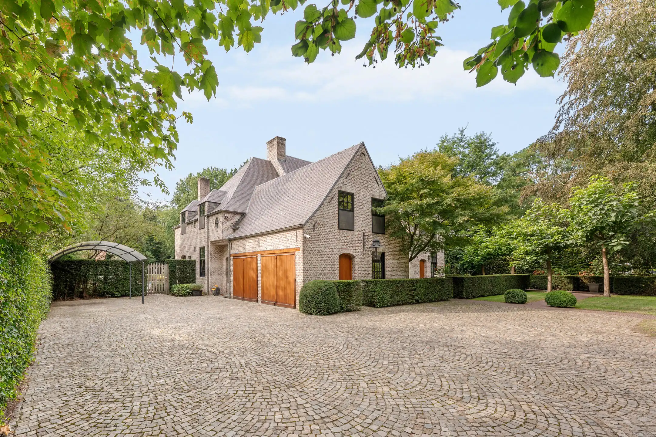 SCHILDE - Exclusief landhuis op domein van 3.532 m² foto 6