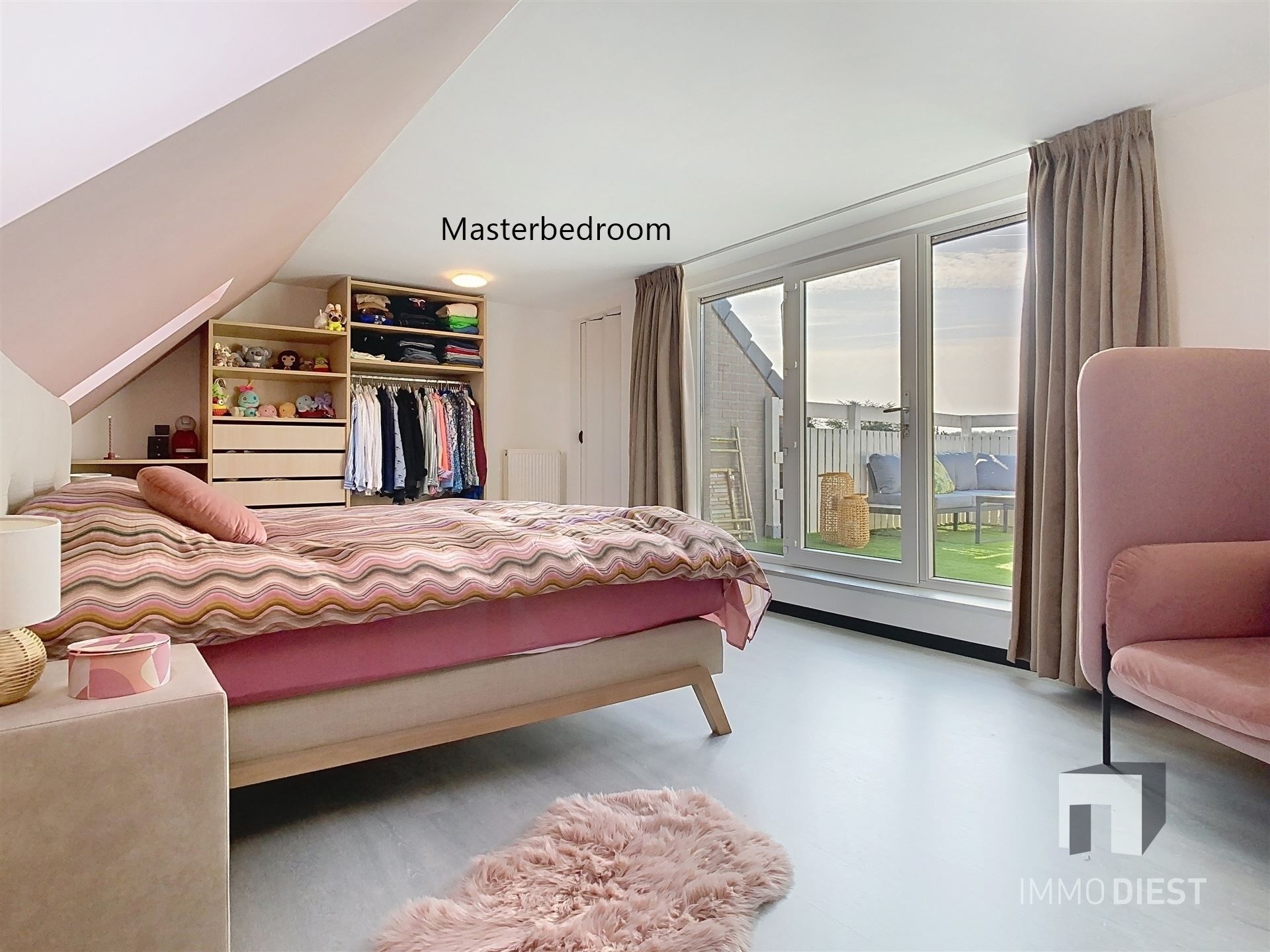 Ruime penthouse op 2de en 3de verdieping met 4 slaapkamers foto 16