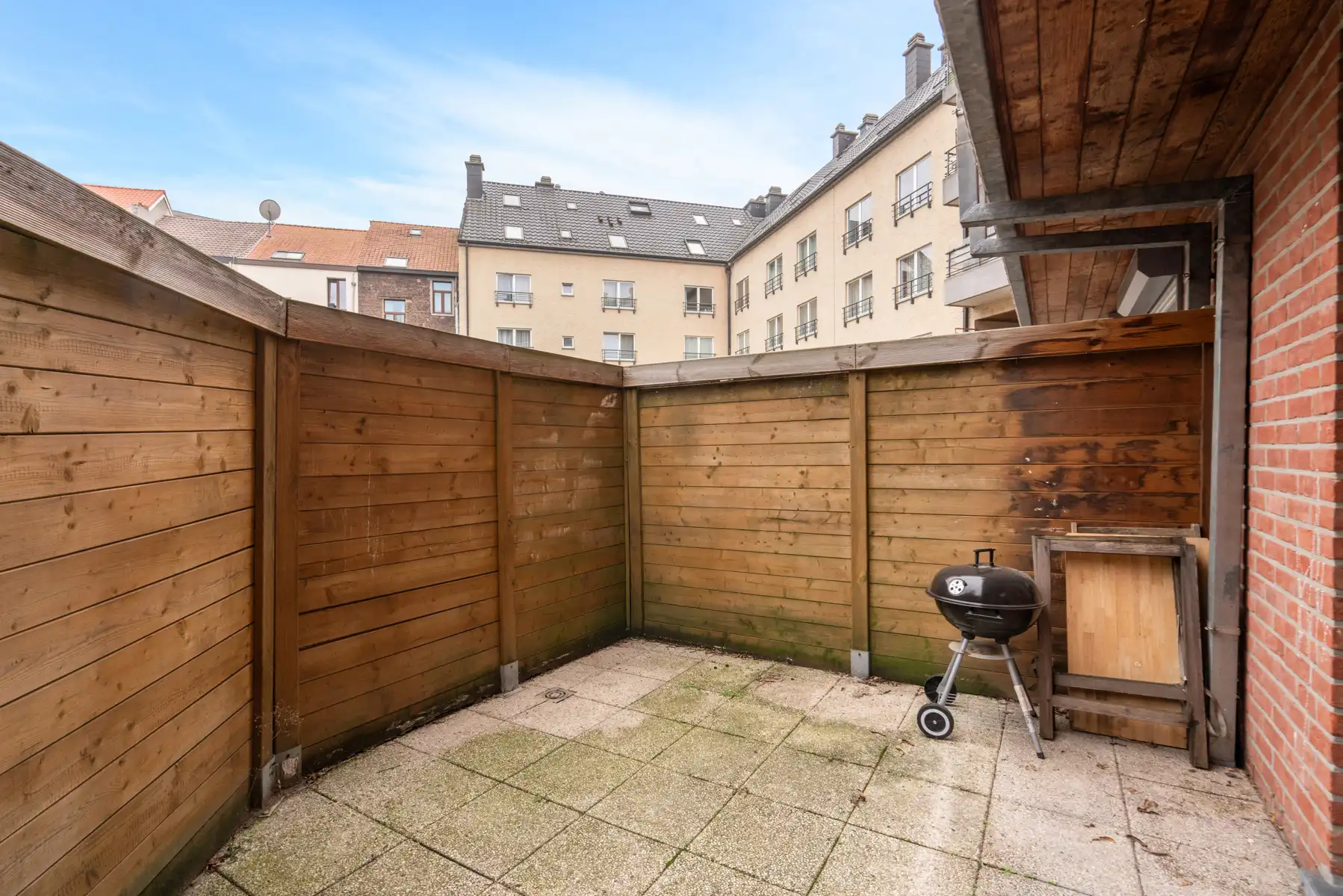 Gelijkvloers appartement 2 slaapkamers + terras + parking foto 13