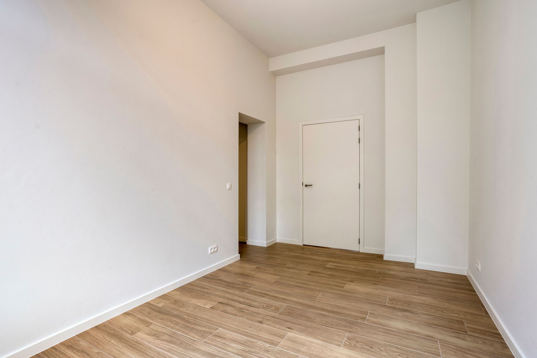 Stijlvol gerenoveerd appartement nabij Louizalaan - EPC C foto 10