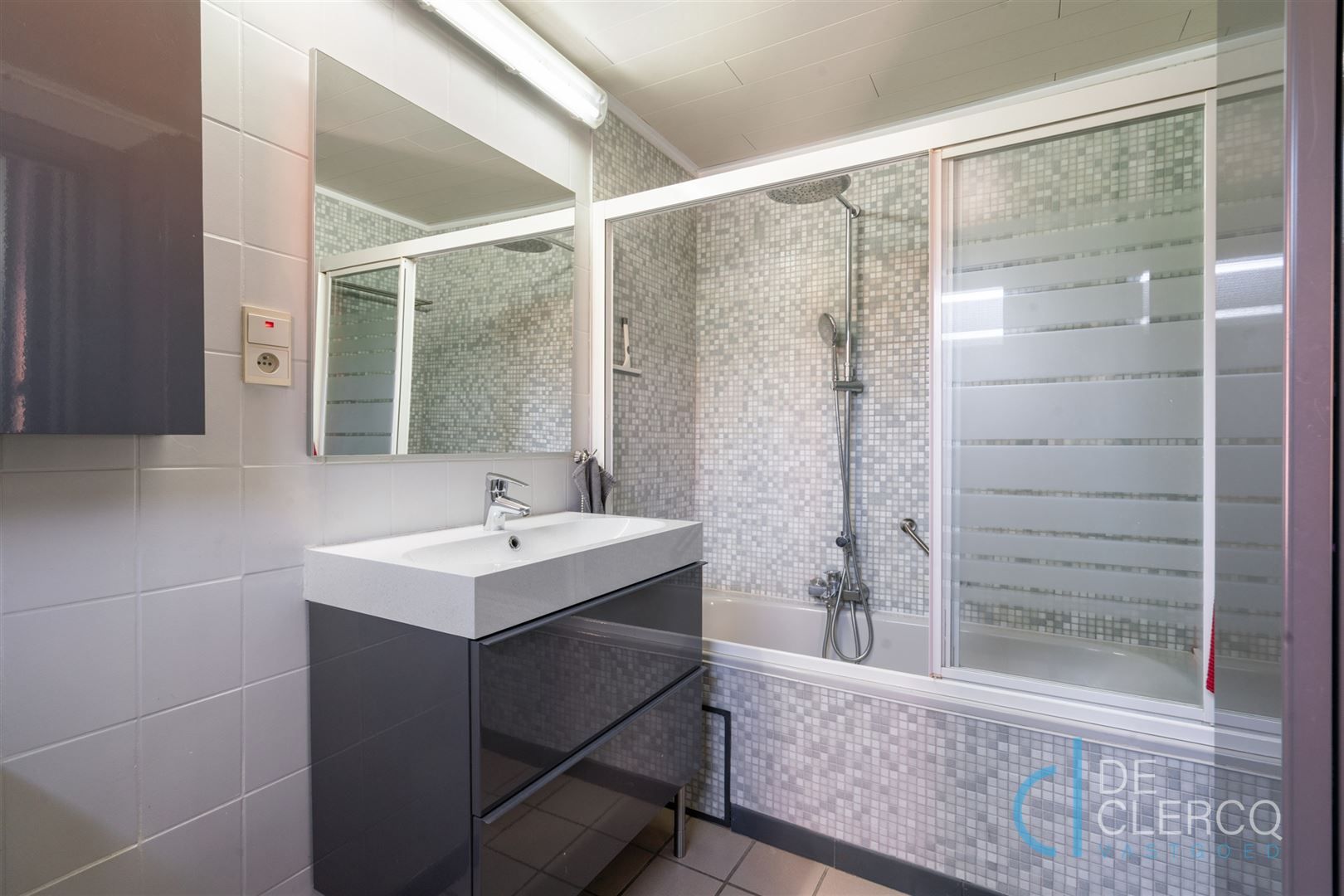 Halfopen woning te koop op goede ligging in Destelbergen!  foto 10