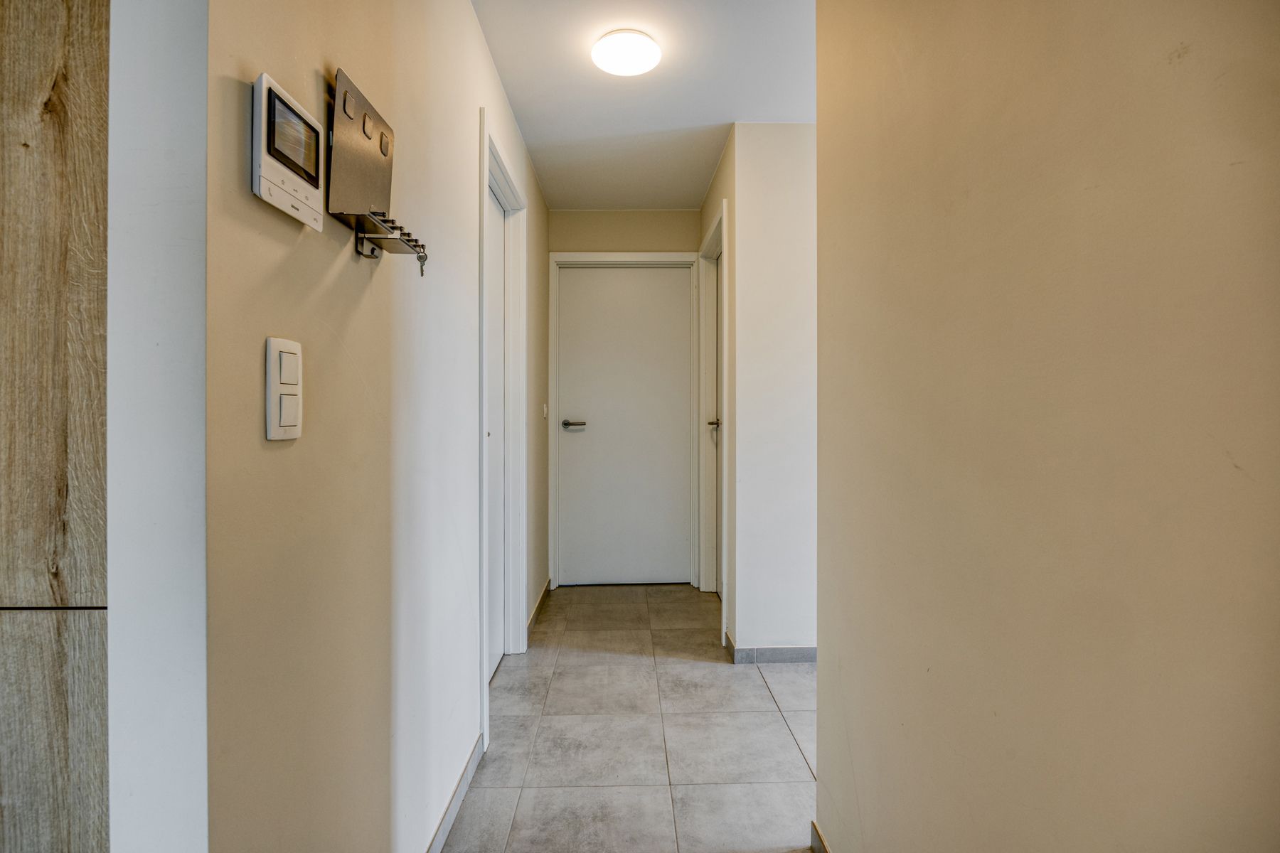 Gelijkvloers appartement met 2 slaapkamers foto 8