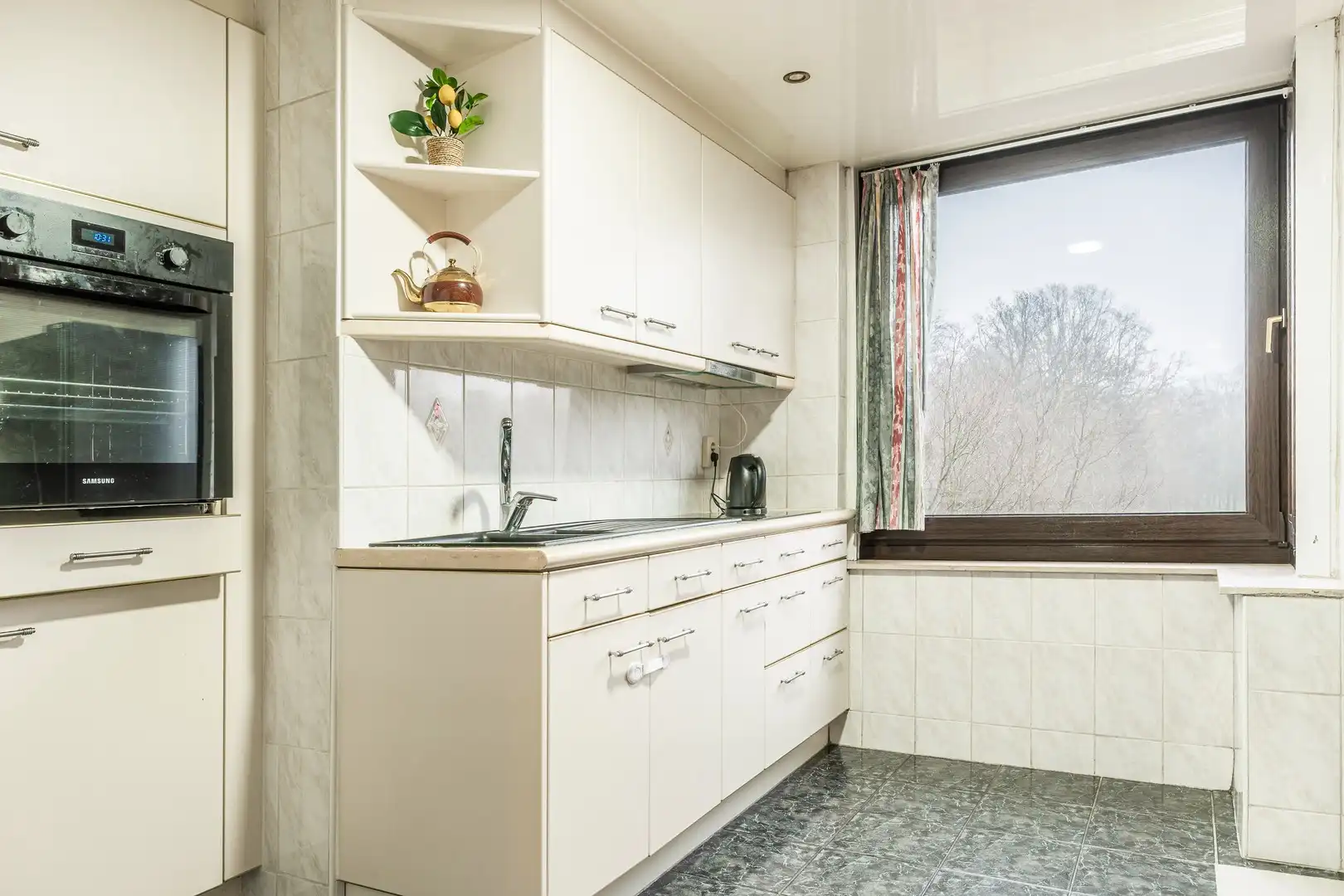 2-slaapkamerappartement met parkzicht! foto 10