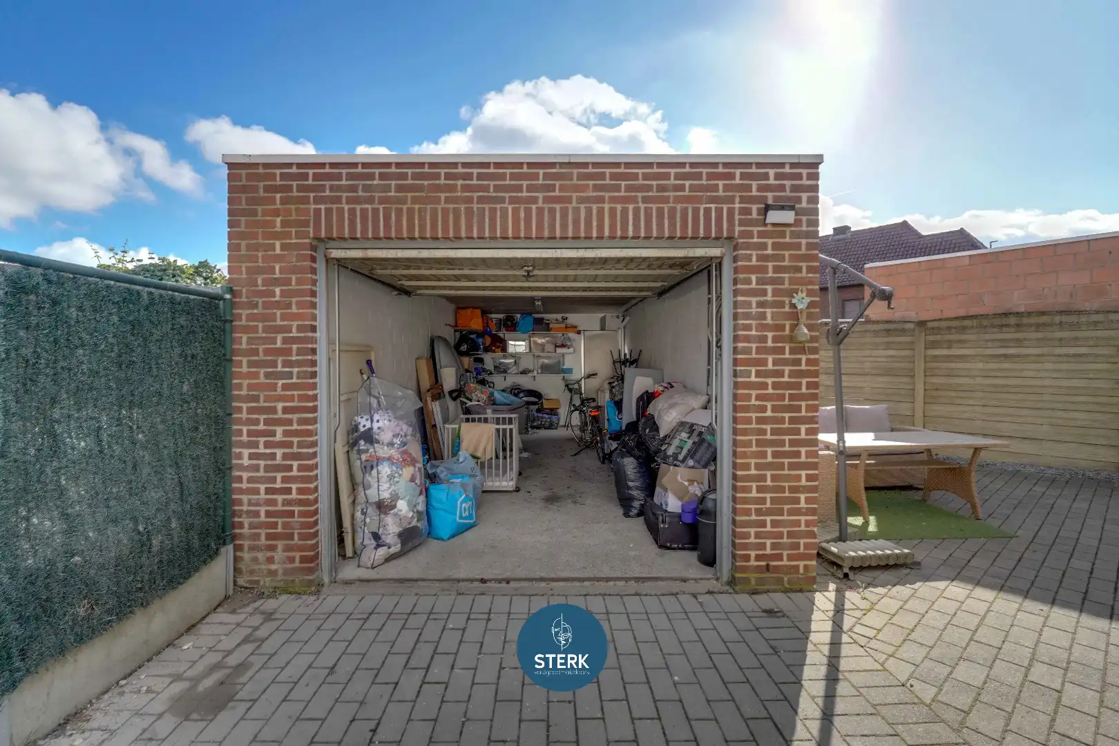 INSTAPKLARE WONING MET 3 SLPKS OP EEN CENTRALE LOCATIE TE MAASMECHELEN !  foto 20