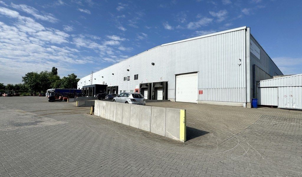 Logistieke loods te huur langs A12 in Wilrijjk foto 18