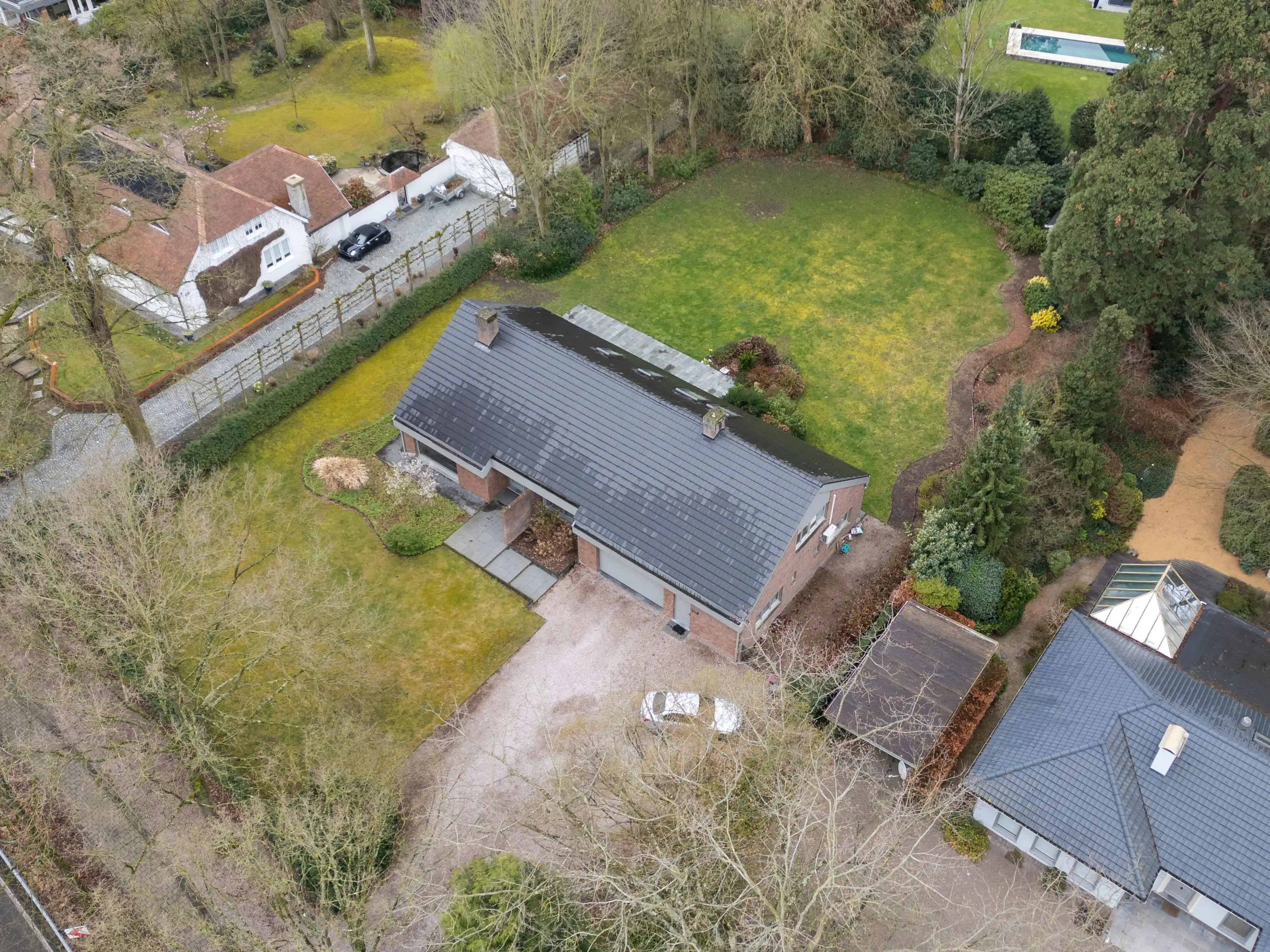 Ruime villa met praktijkruimte op toplocatie in Schotenhof. foto 31