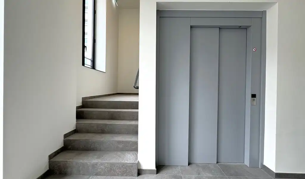 Commercieel kantoor te huur nabij station Antwerpen-Centraal foto 13