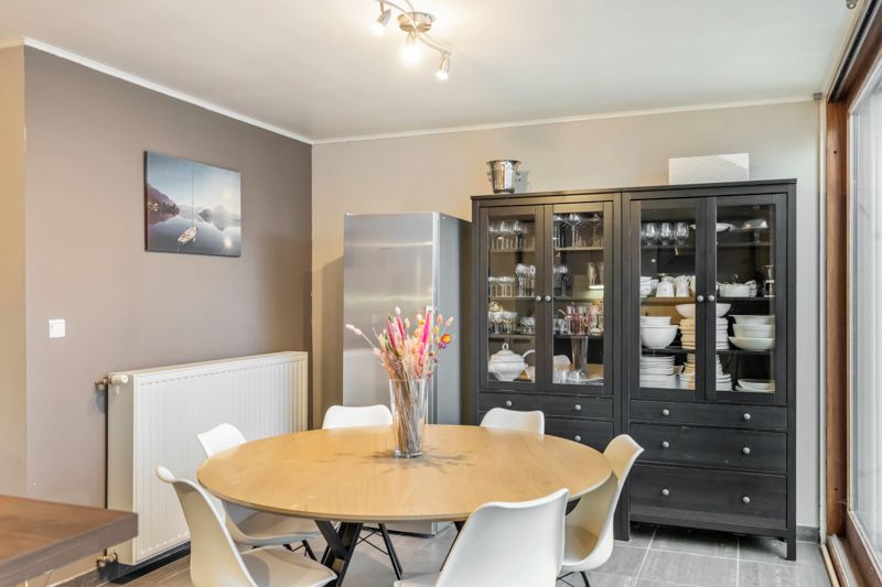 Roeselare : Centrum Rumbeke - Instapklare charmante woning op 575 m² foto 5