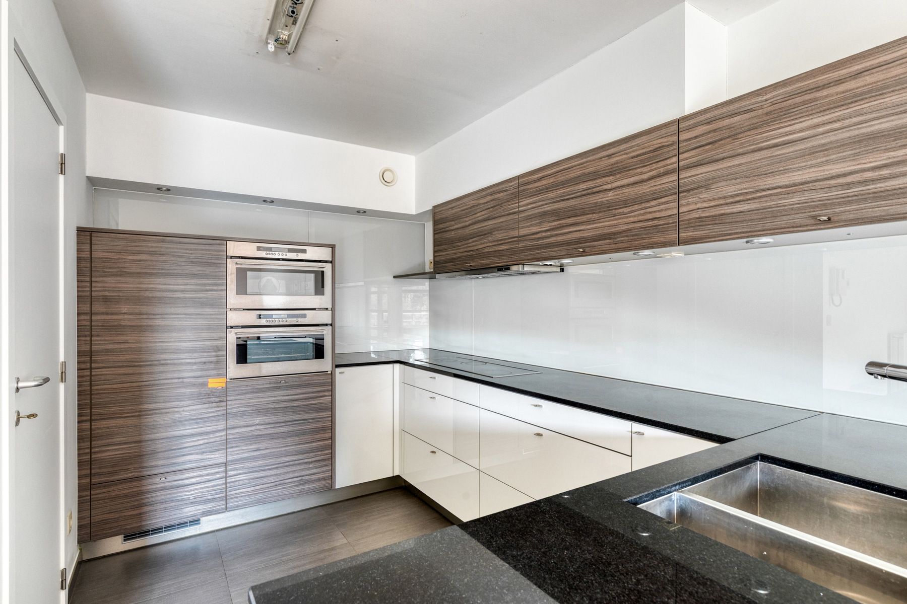 Goed onderhouden appartement op eerste verdieping met garage foto 11