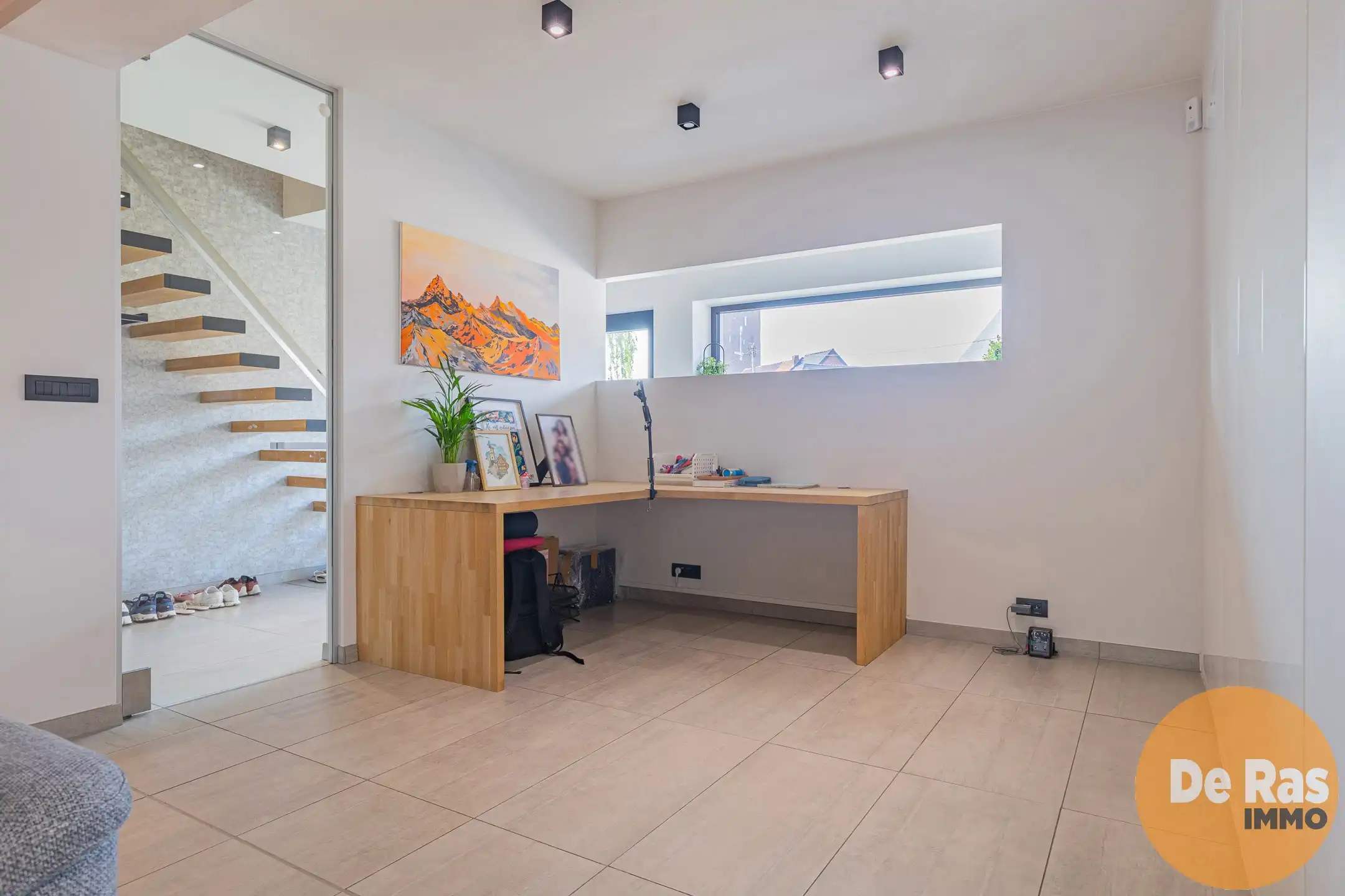 ERPE-MERE - Gerenoveerde halfopen woning met loods in Erpe foto 3