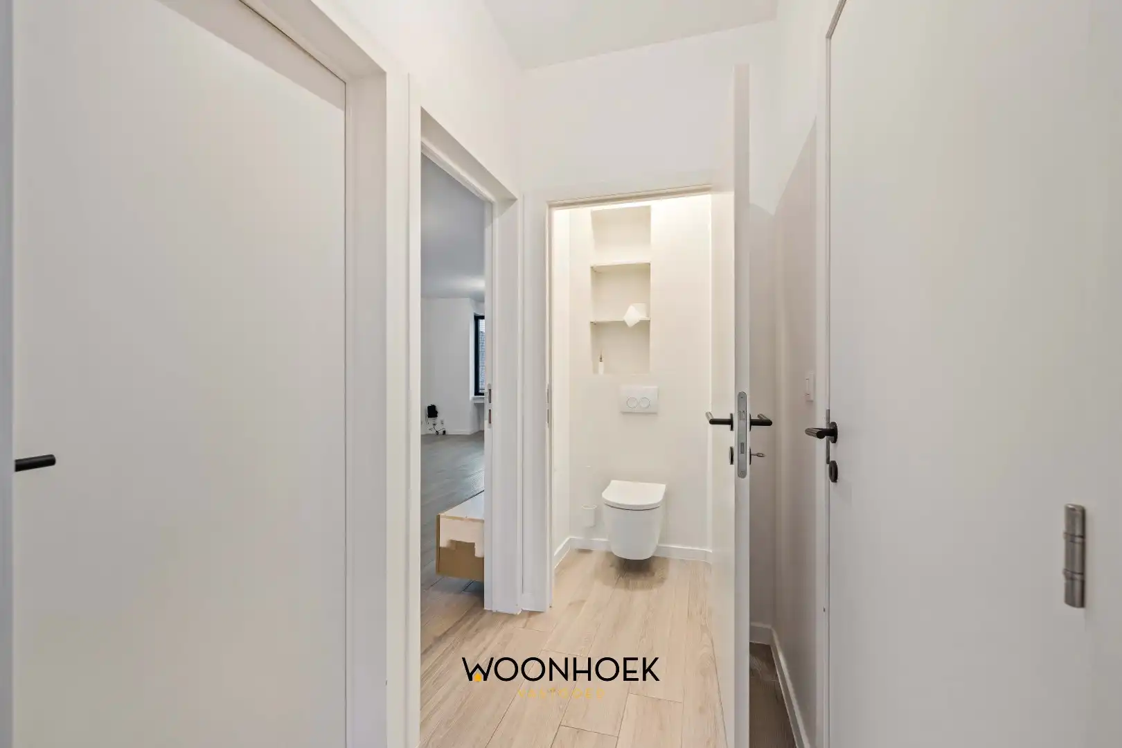 Stategisch gelegen 2-slpk appartement in centrum foto 10