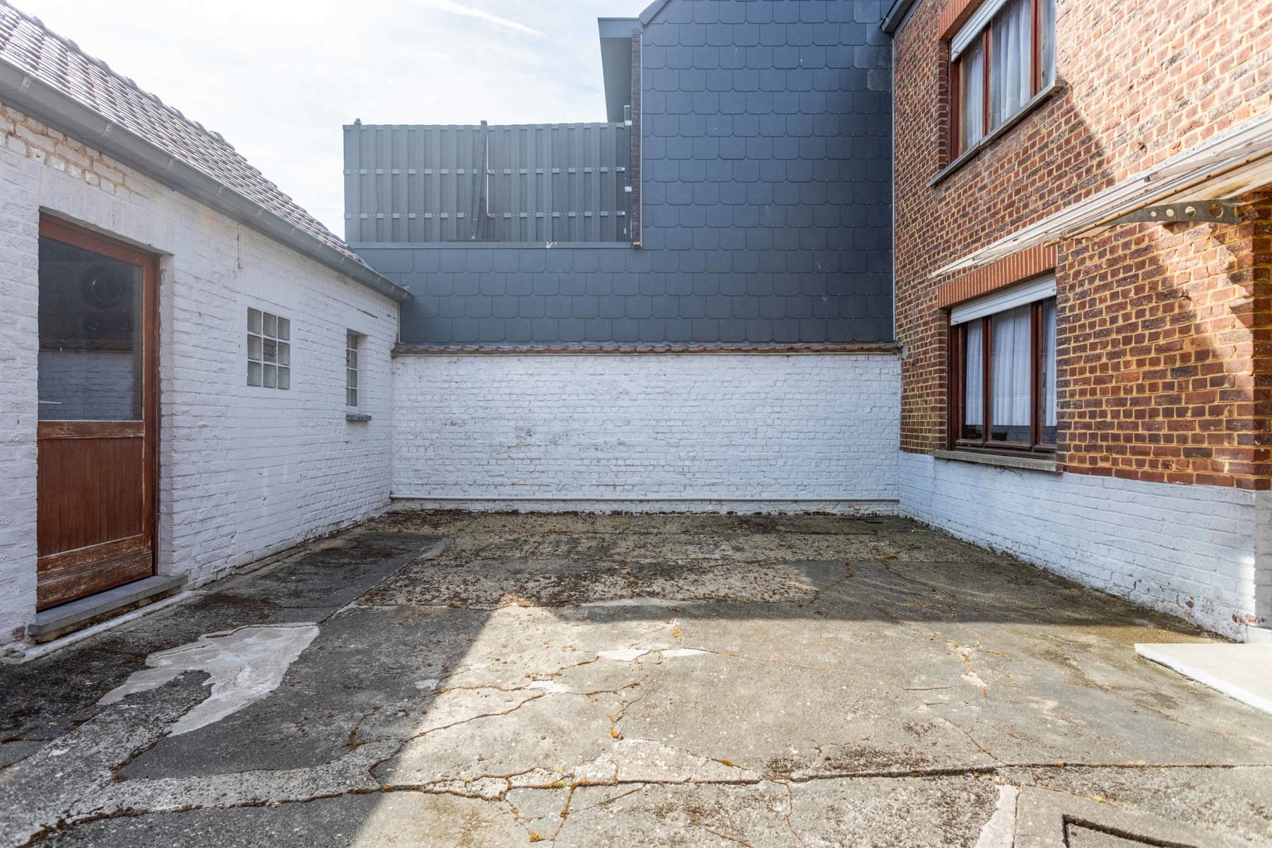 Te renoveren HOB, tuin, garage en uitbreidingsmogelijkheden foto 16