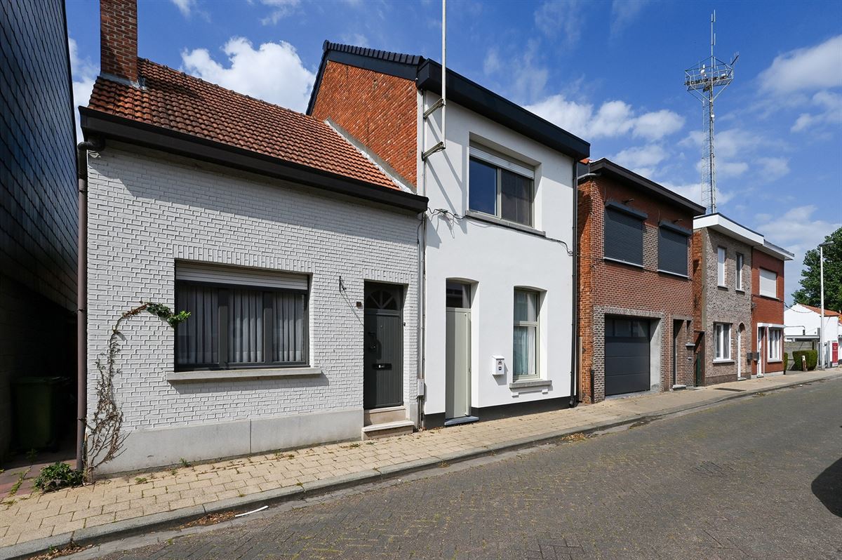 Supergezellige gerenoveerde woning met zij-ingang foto 20