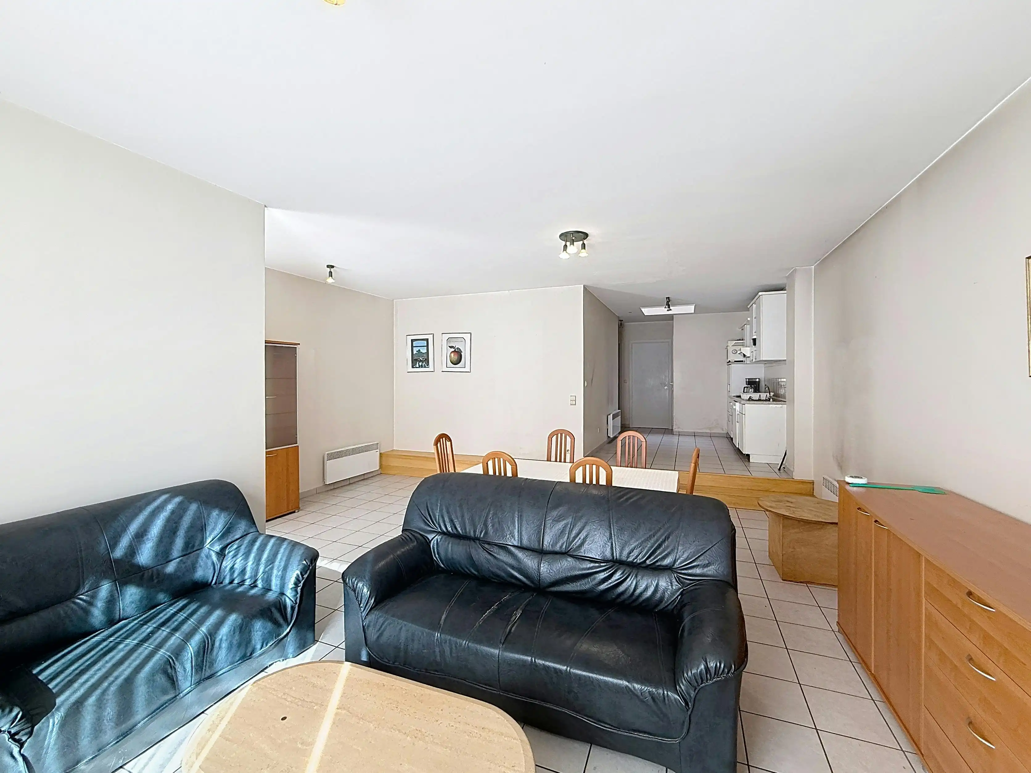 Gelijkvloers appartement met ruime garage in centrum Sint-Idesbald foto 6