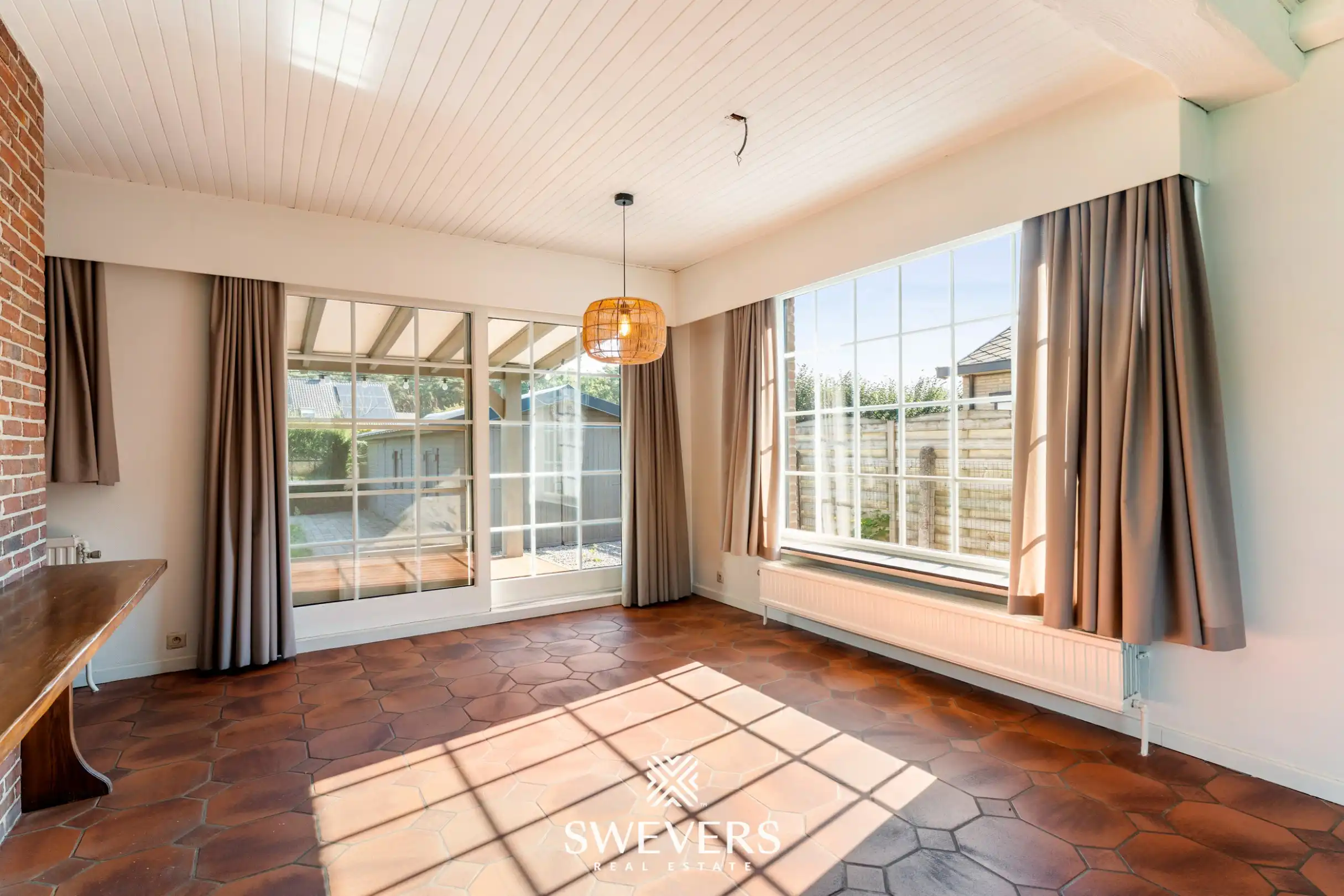Te renoveren gelijkvloerse bungalow met 3 slaapkamers foto 9