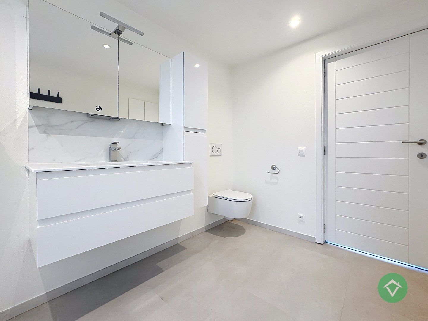 Instapklare woning met 4 slaapkamers te Koekelare foto 12