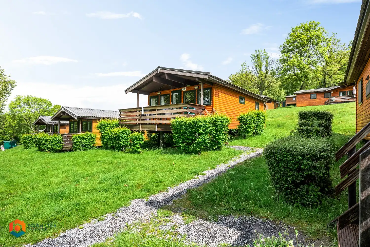 Chalet met 2 slpkrs te Hastière foto {{pictureIndex}}