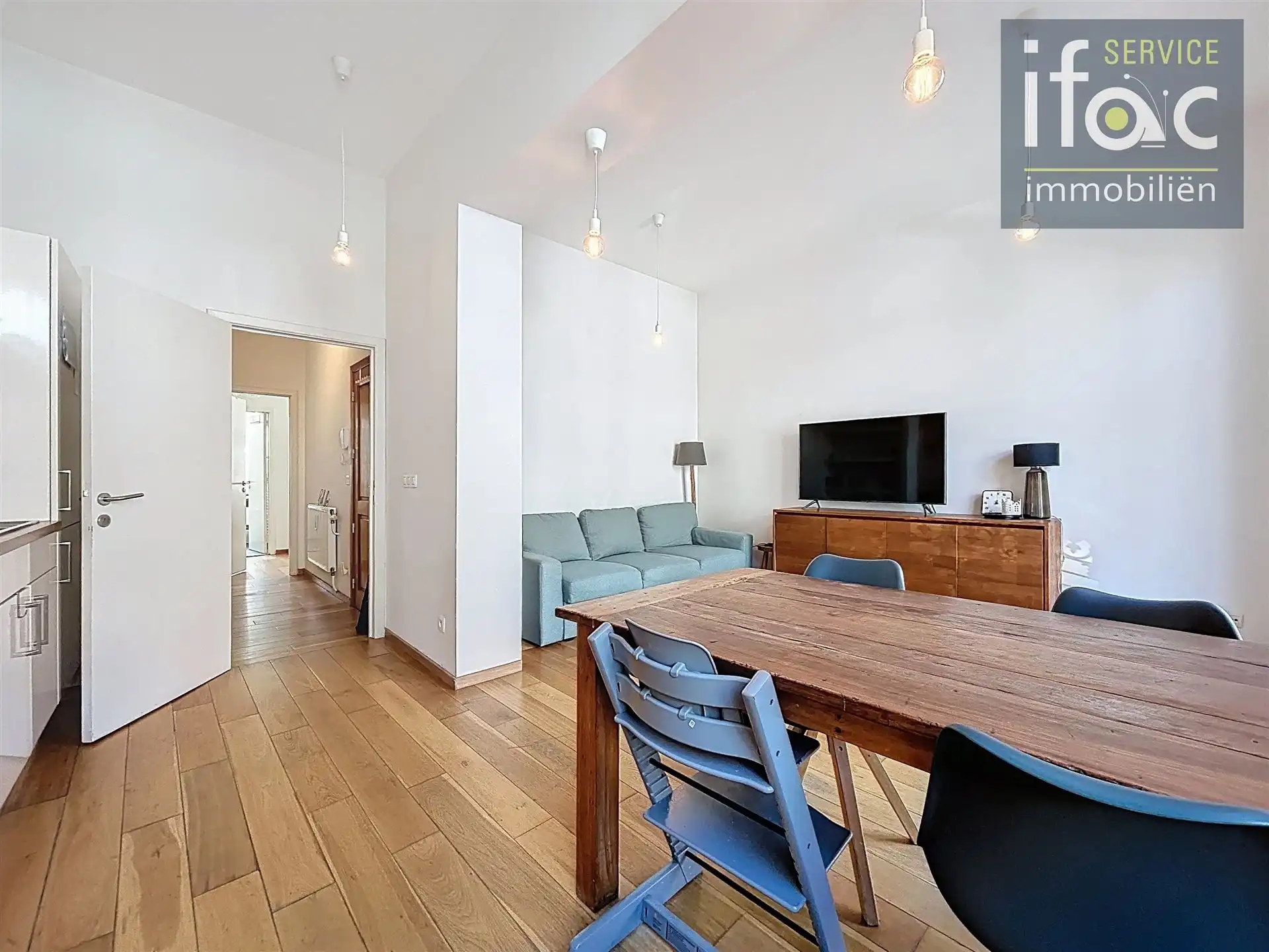 Uitstekend gelegen 1 slaapkamer appartement nabij NATO foto 3