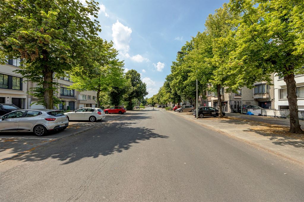  Ruime, karaktervolle bel-etage met grote tuin foto 29