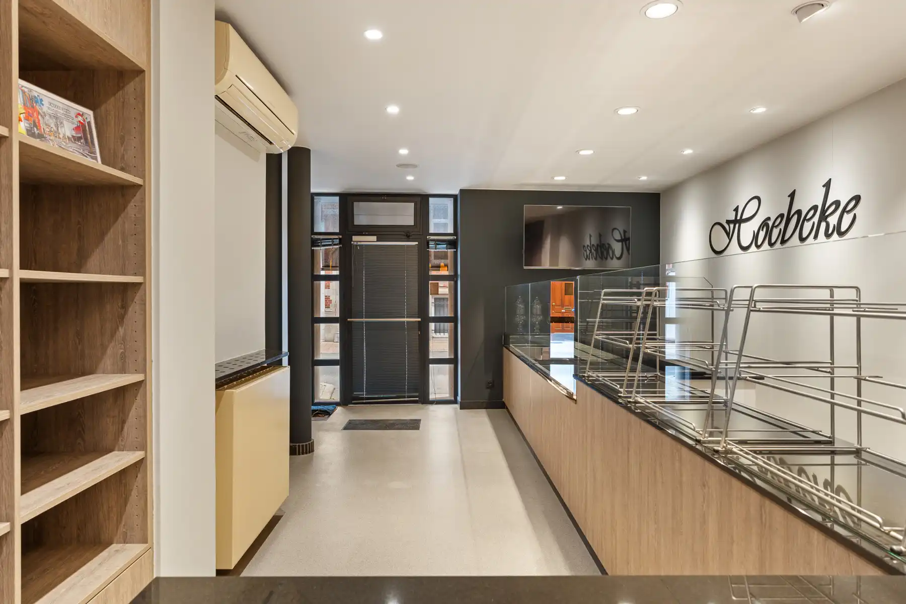 Handelspand met woonst in centrum Geraardsbergen! foto 3