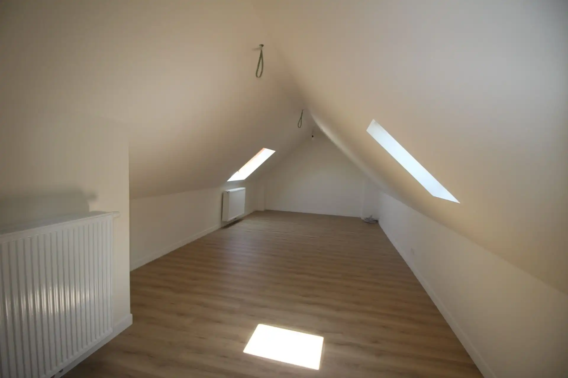 Huis, 5 slaapkamers, totaal gerenoveerd in 2023. foto 22