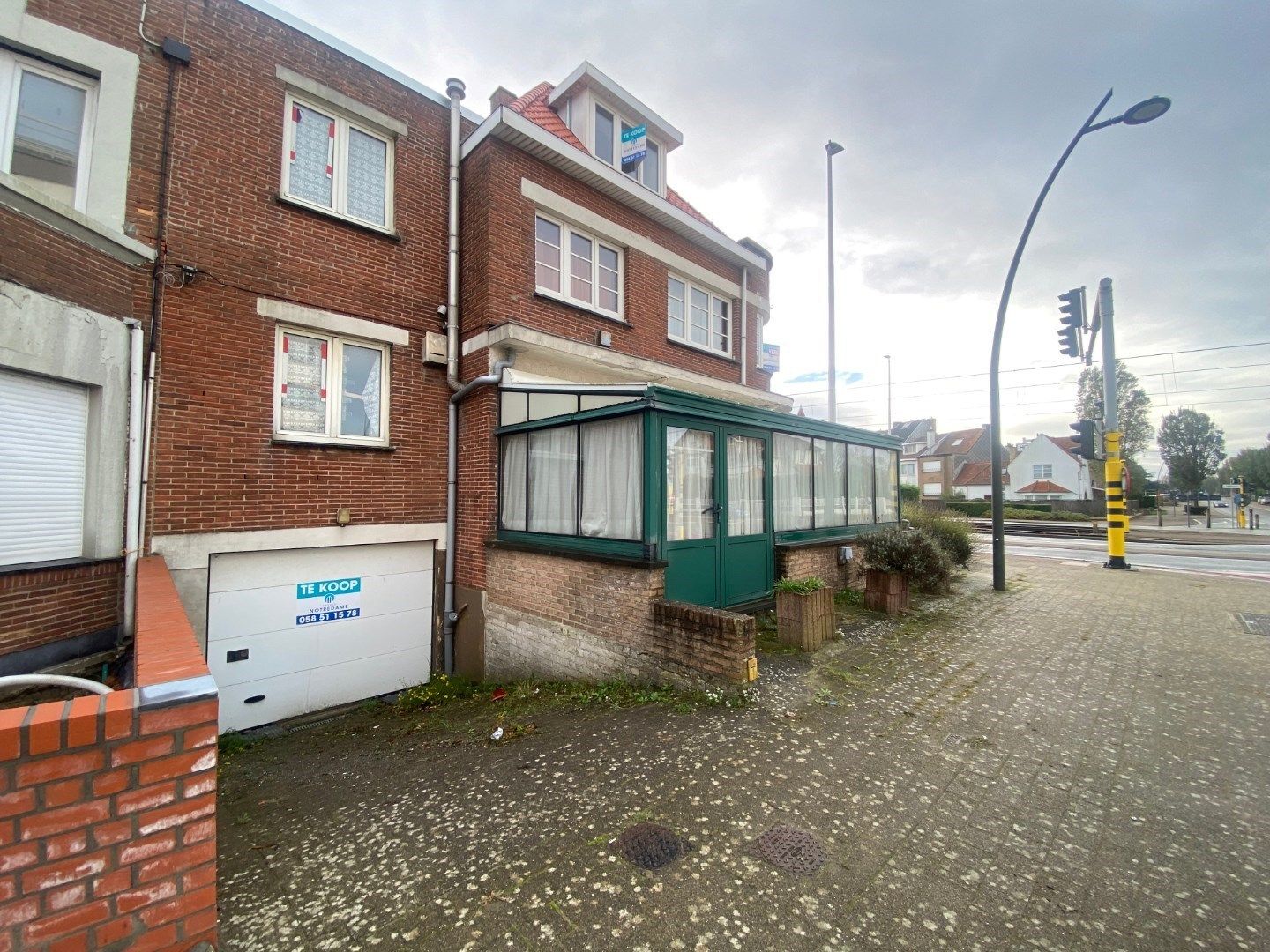 Appartement met 1 ruime slaapkamer en mogelijkheid tot aankoop garage in gebouw foto 8