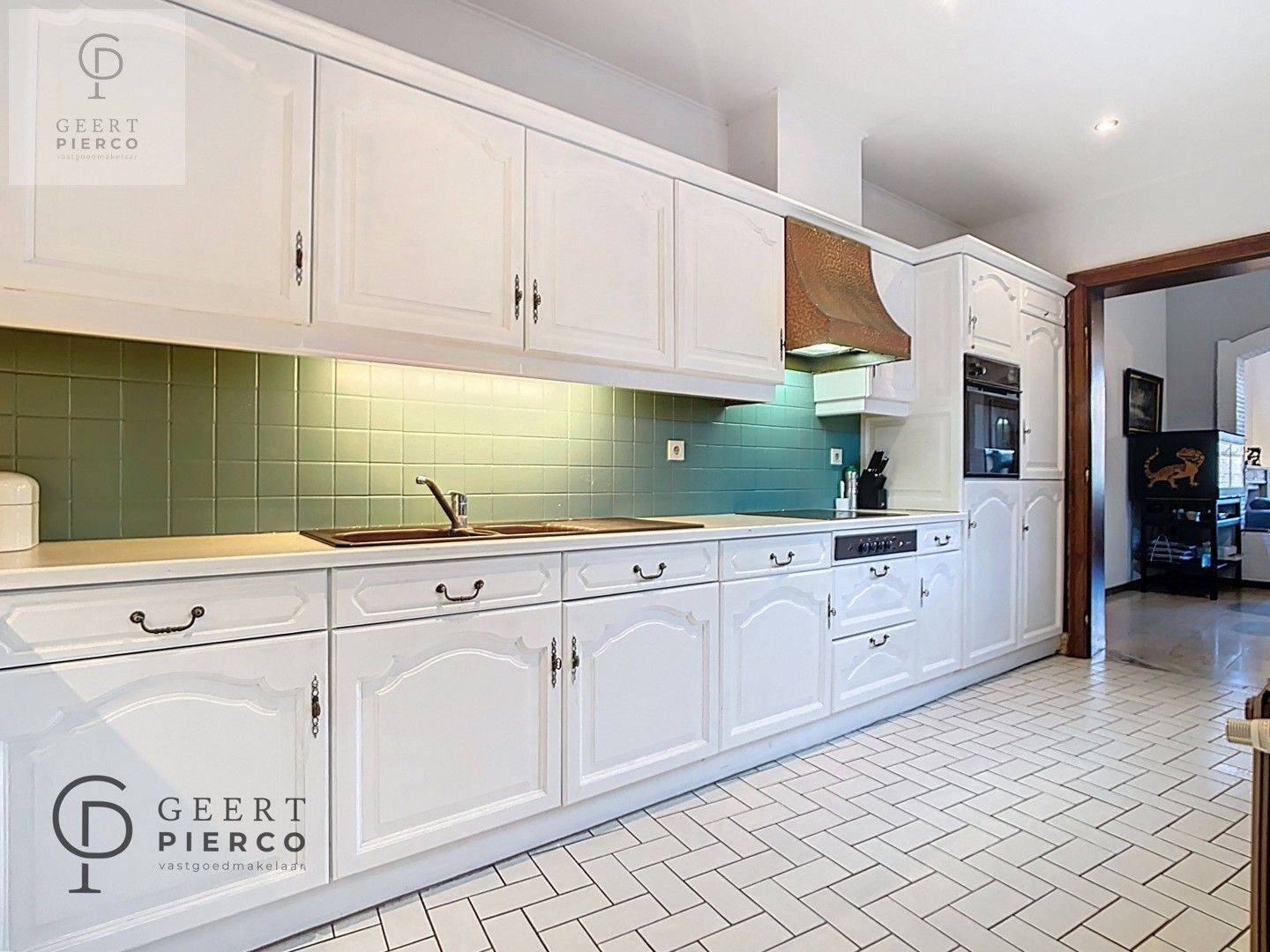 Gezellige gezinswoning met charme en potentieel foto 13