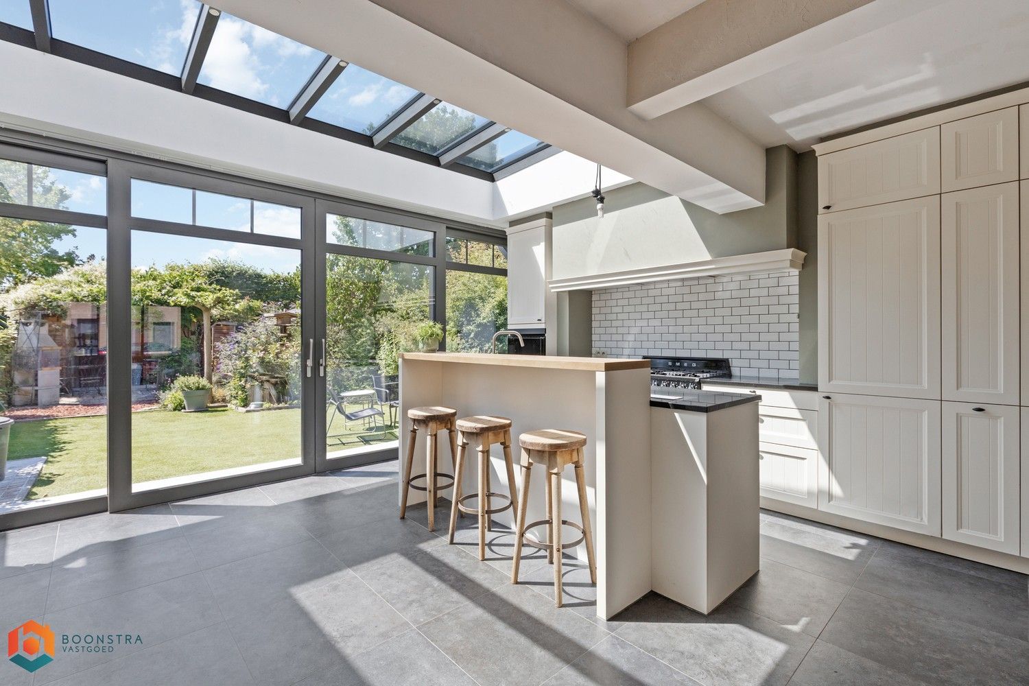 Energiezuinige woning met 5 slpkrs en leuke tuin te Kontich foto 4