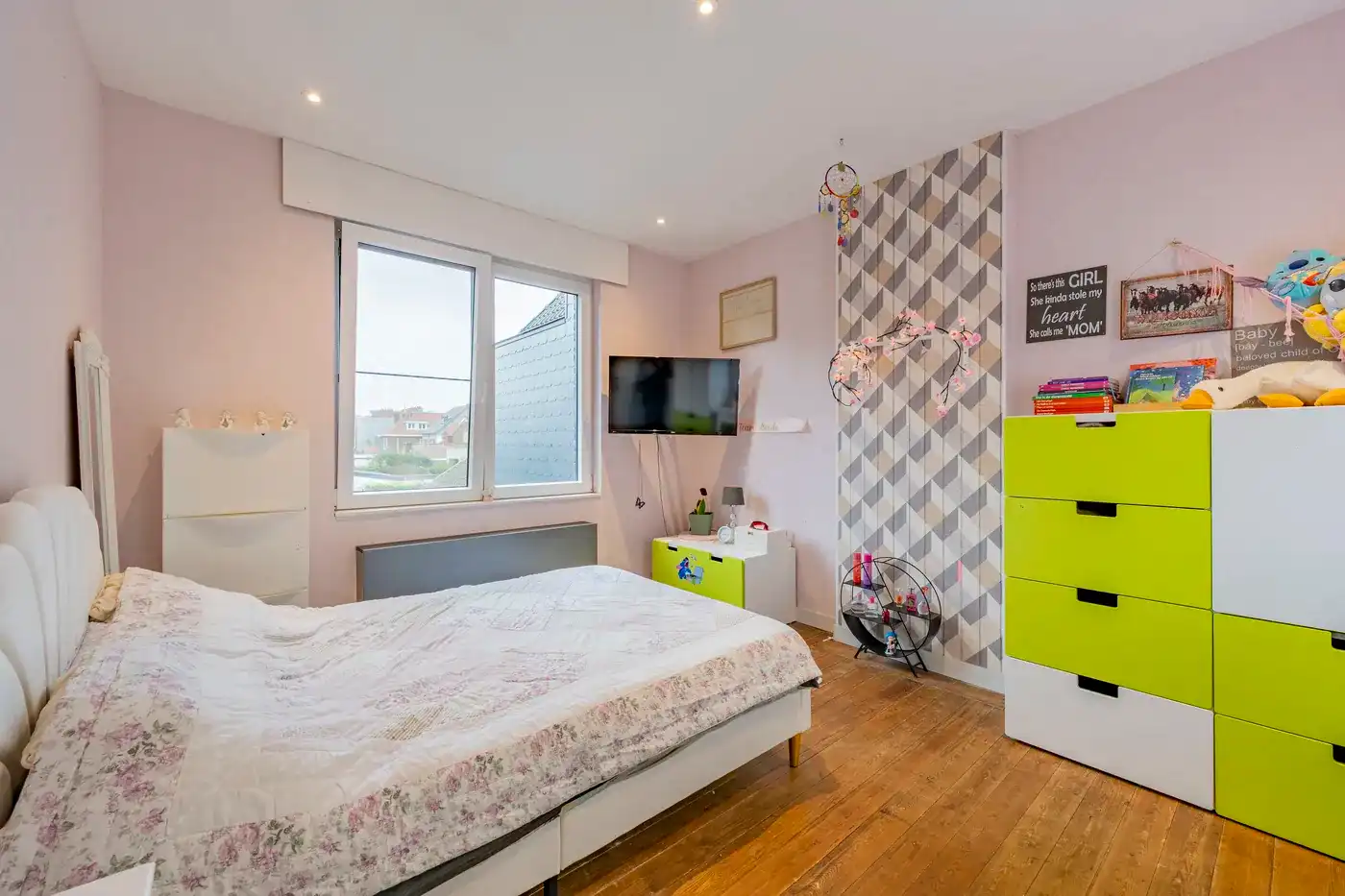 Instapklare woning met diepe tuin en verrassend veel ruimte foto 11
