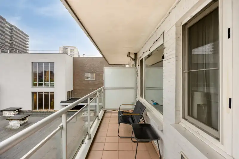 Instapklare gerenoveerde studio op toplocatie foto 8