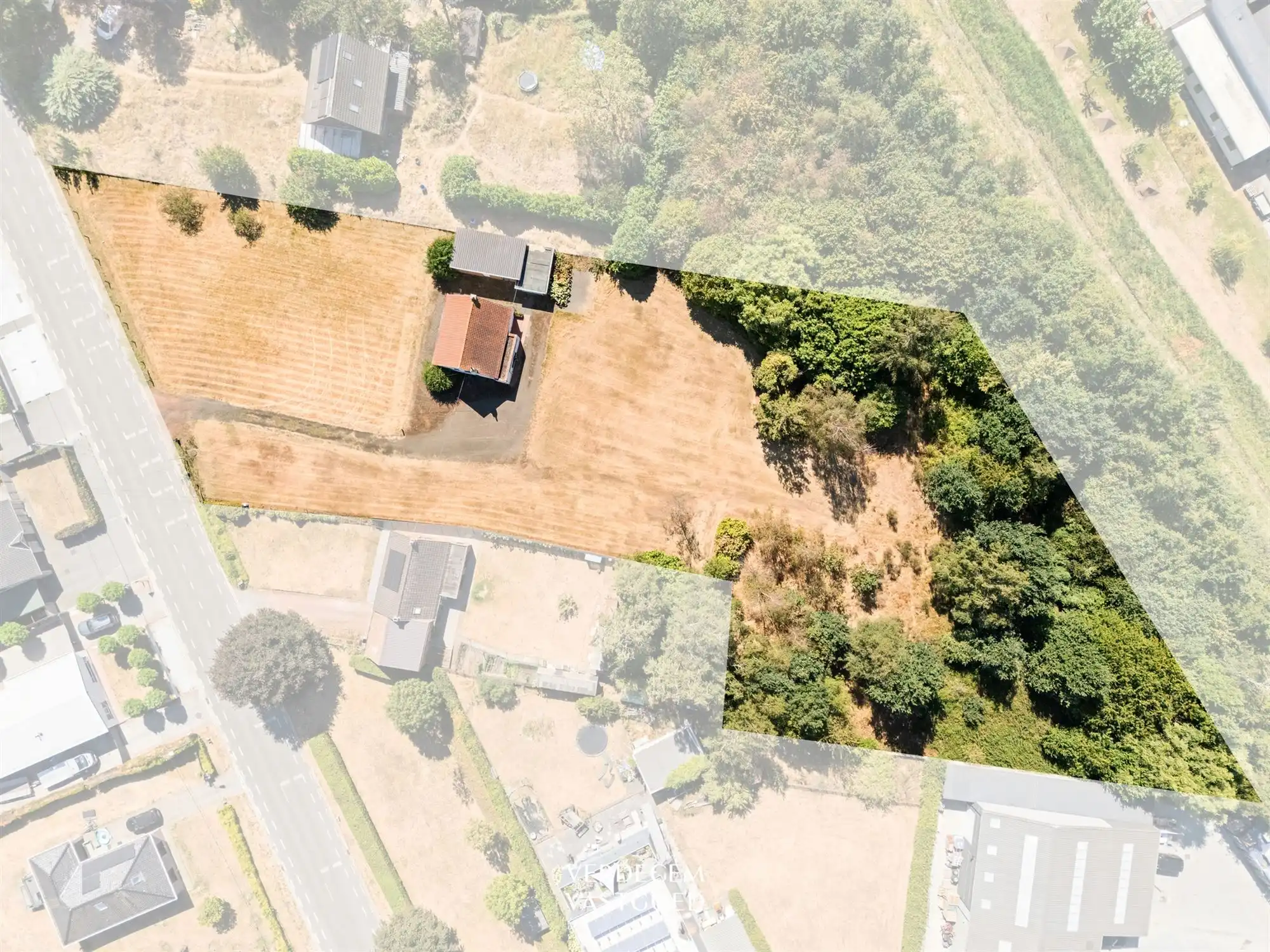 Te renoveren hoevewoning op perceel van 5.072m² foto 3