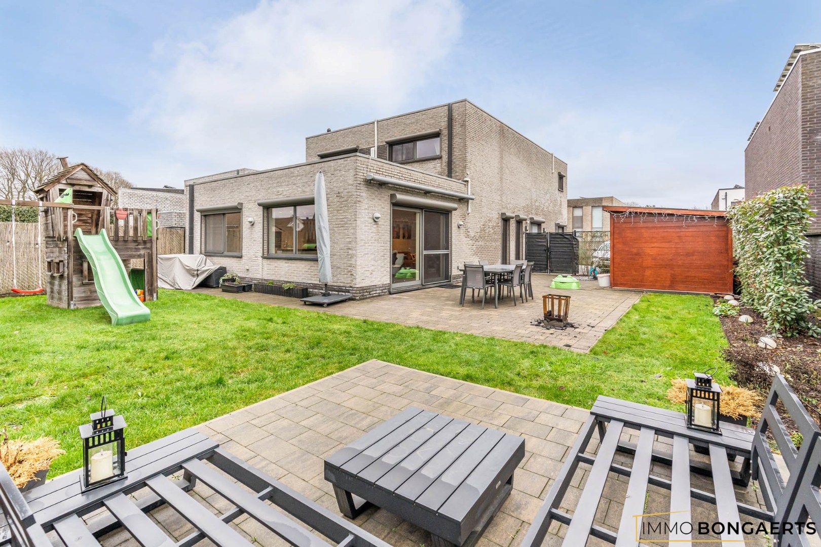 Ruime woning met 3 slaapkamers  foto 27