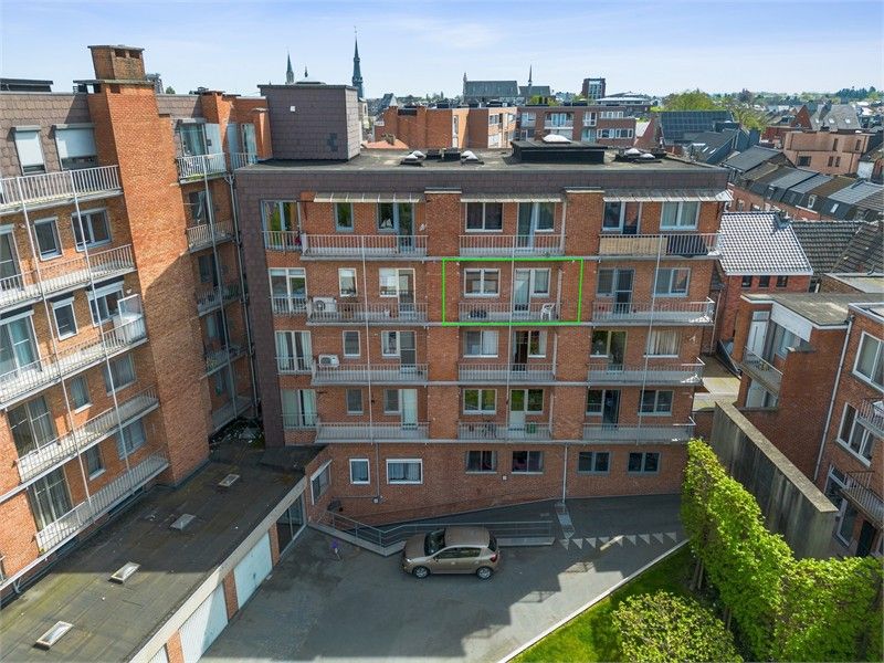 VERHUURD 2SLK APPARTEMENT IN HET STADSCENTRUM VAN SINT-TRUIDEN foto 3