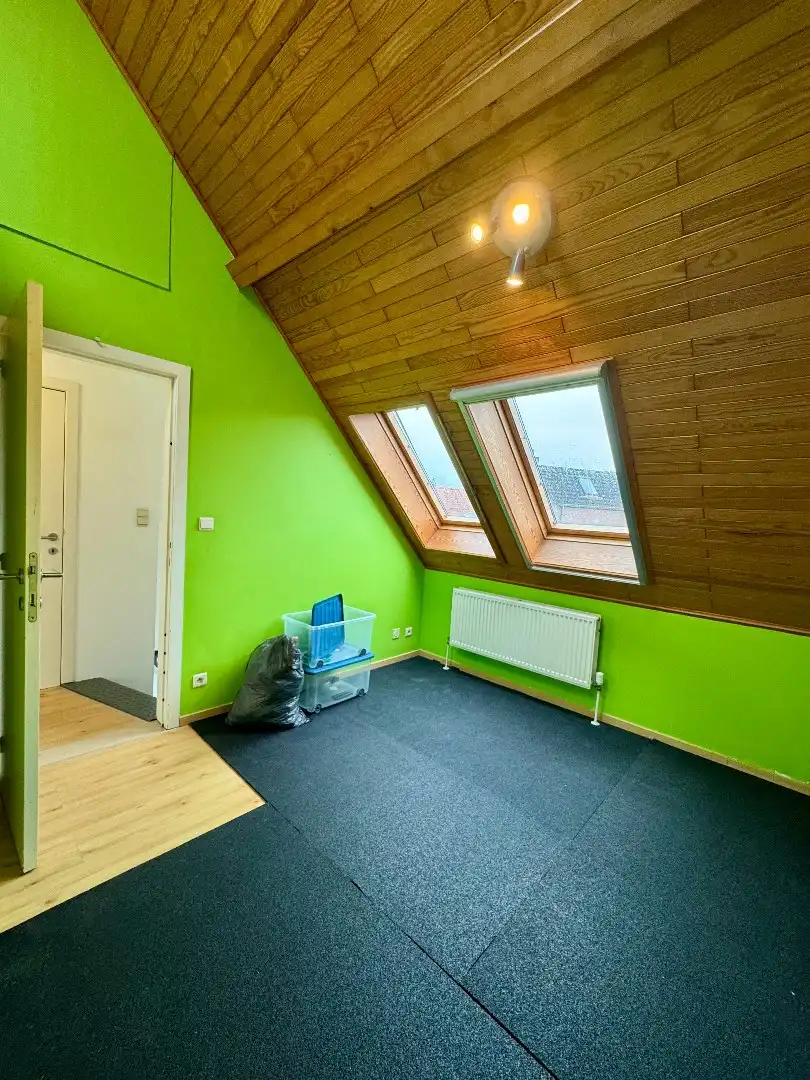 Prima onderhouden woning in centrum Eppegem. foto 19