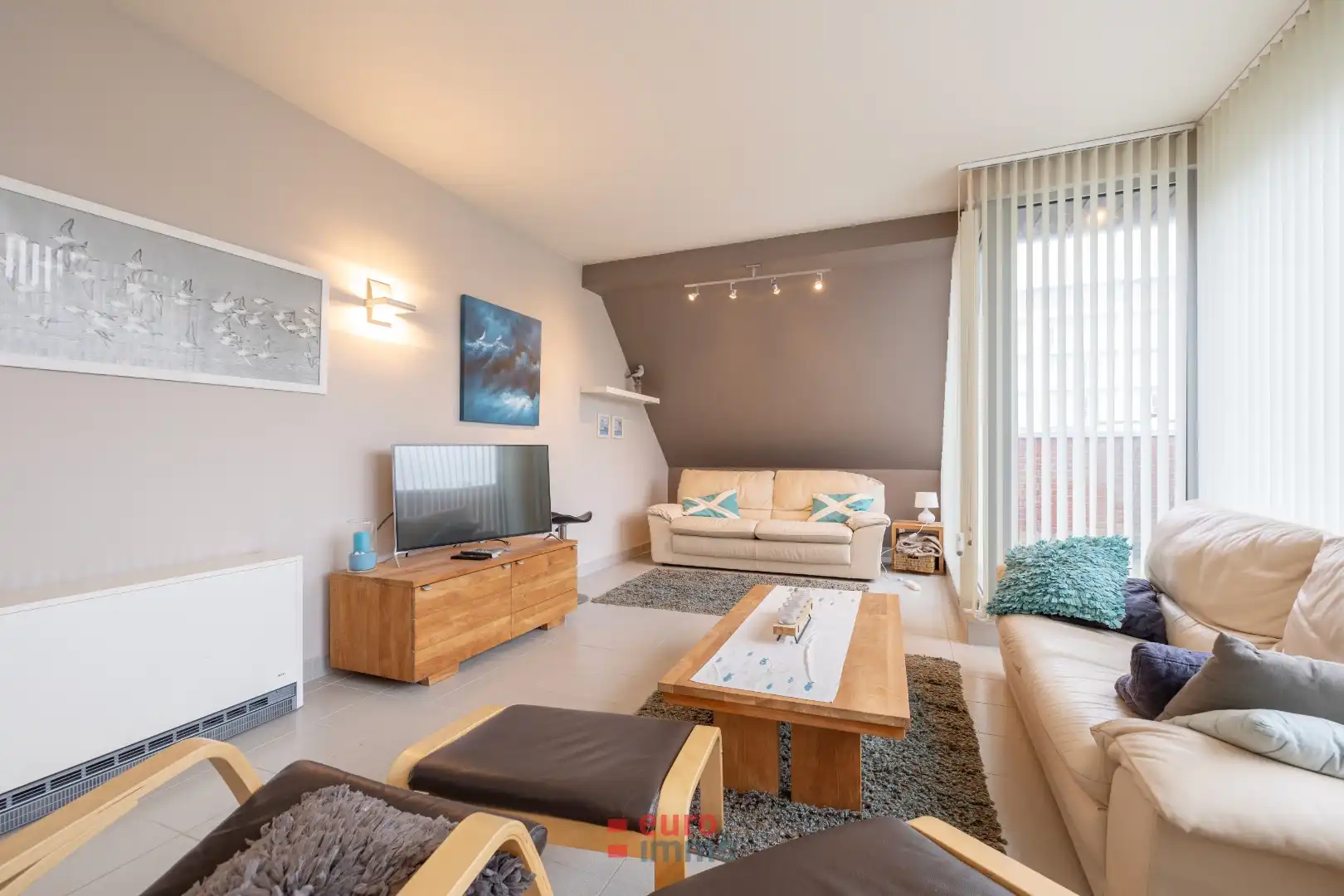 Uitermate lichtrijke penthouse midden in de winkelstraat! foto 6