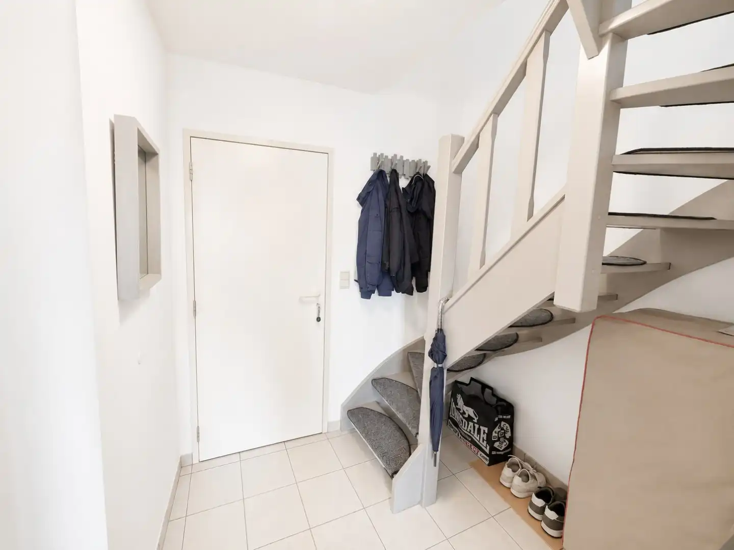 Duplexappartement met zonnig terras vlak bij zee foto 5