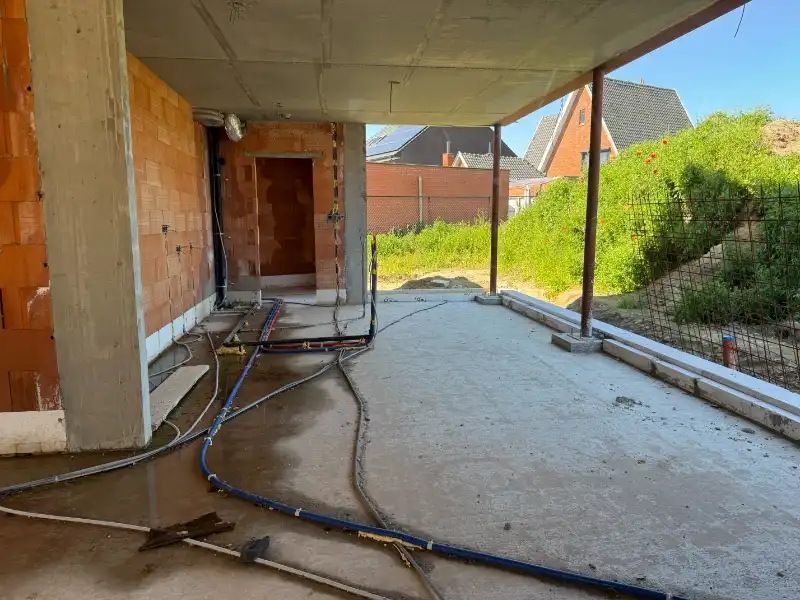 Moderne open nieuwbouwwoning met 3 slaapkamers, 2 badkamers en een inpandige garage foto 14
