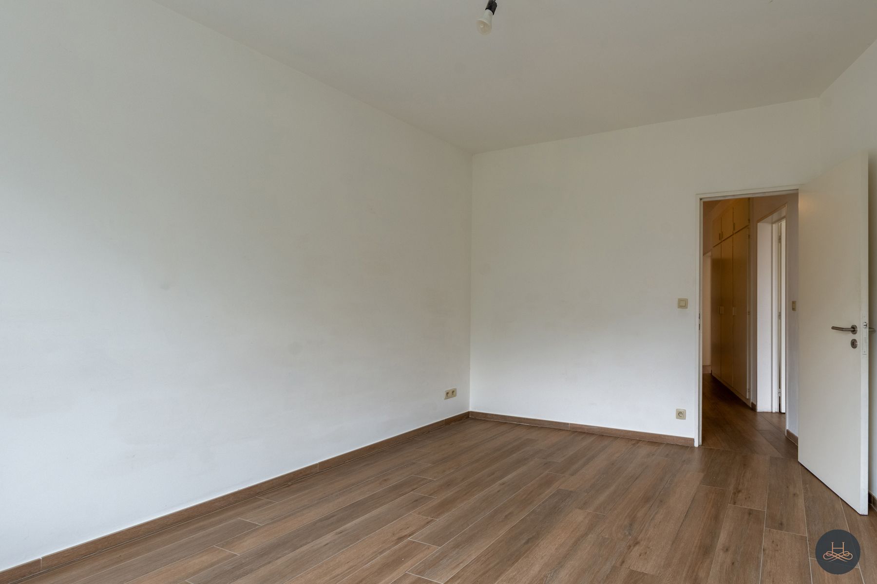 Gerenoveerd tweeslaapkamer appartement te Mechelen foto 15