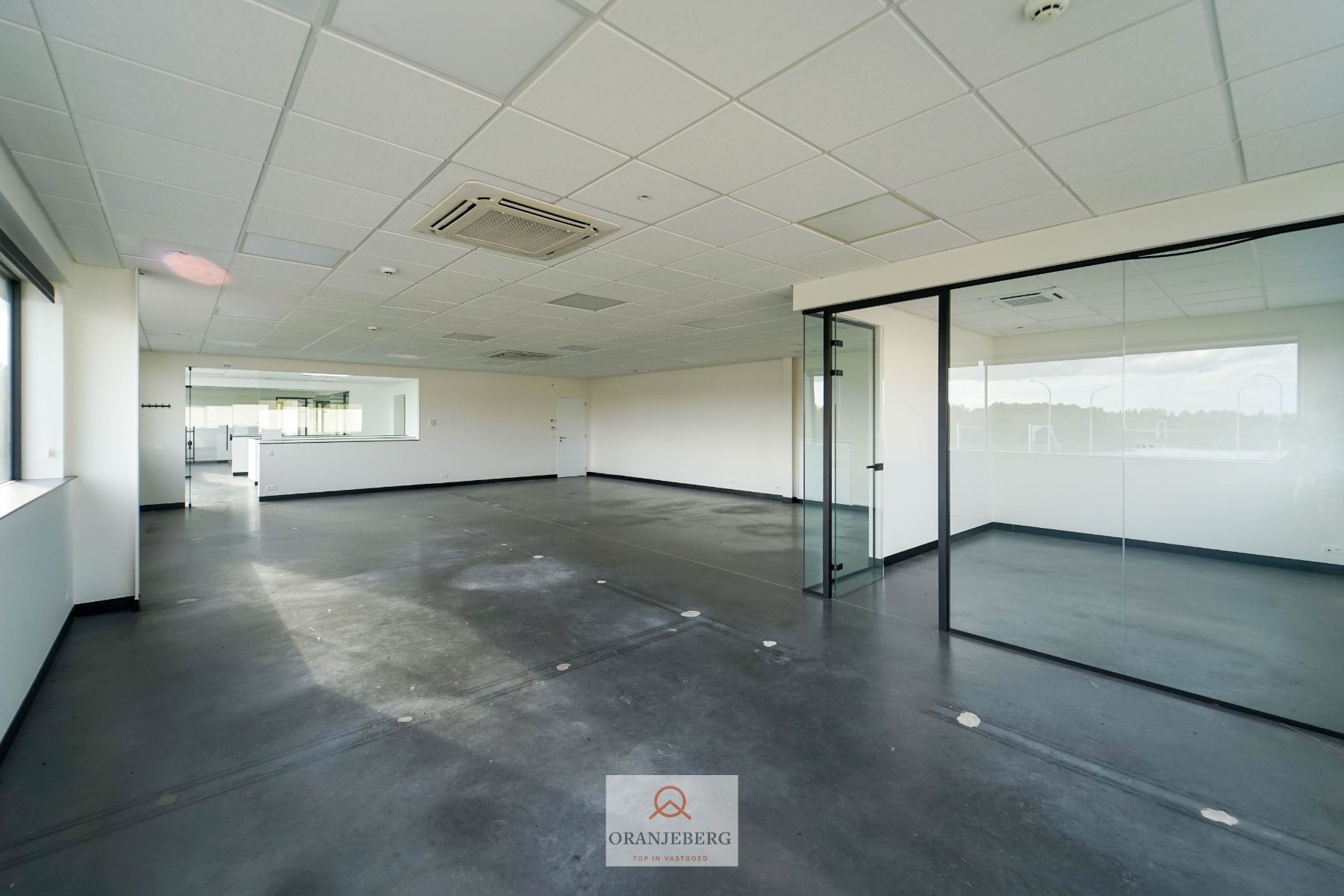 4 ruime en moderne kantoorruimtes te HUUR in EVERGEM foto 22