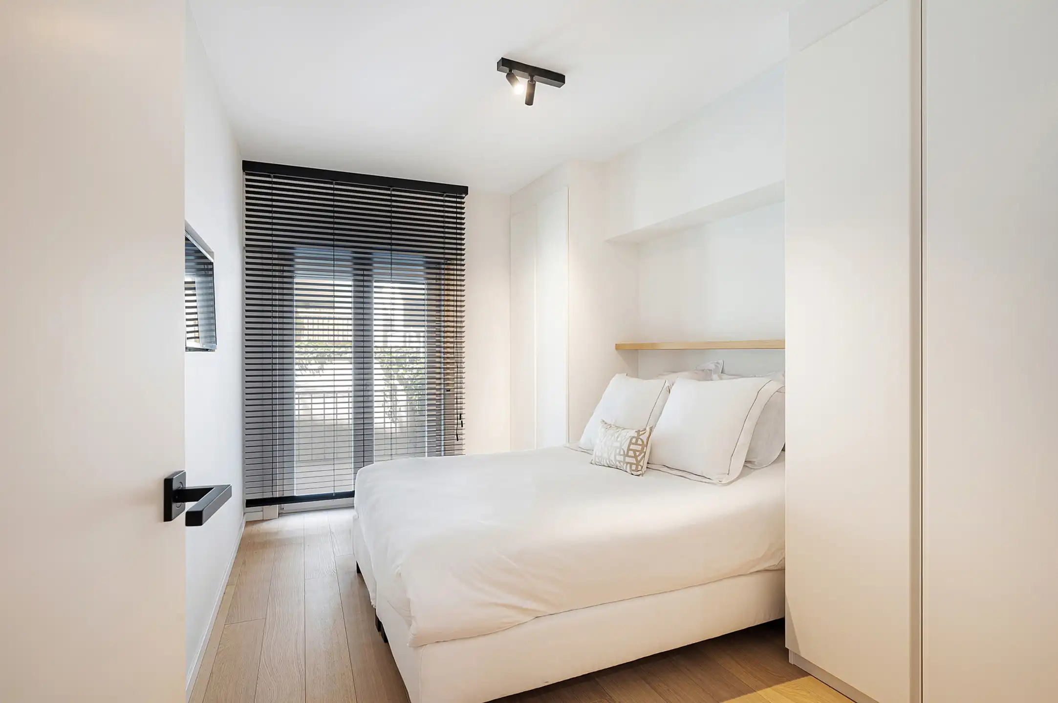 Elegant appartement nabij het Driehoeksplein foto 19