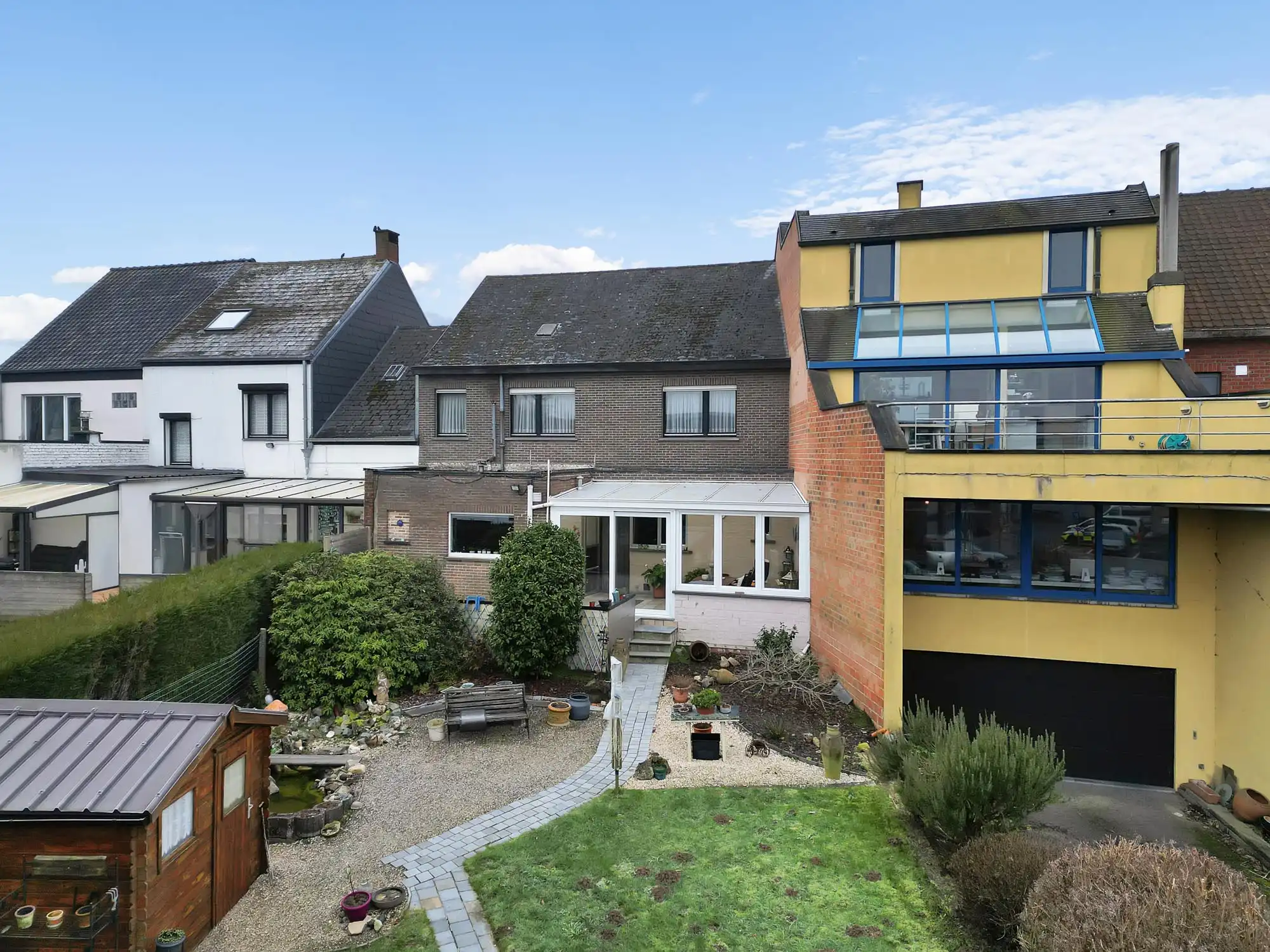 Ruime, solide woning op strategische ligging foto 22