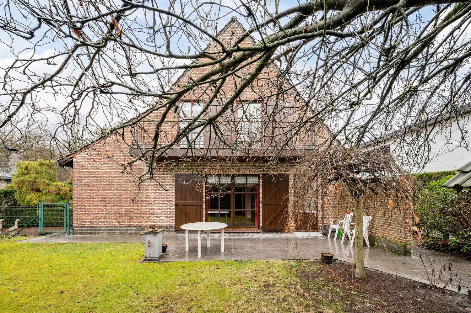 PRACHTIGE OP TE FRISSEN WONING OP EEN RUSTIGE LOCATIE foto 22