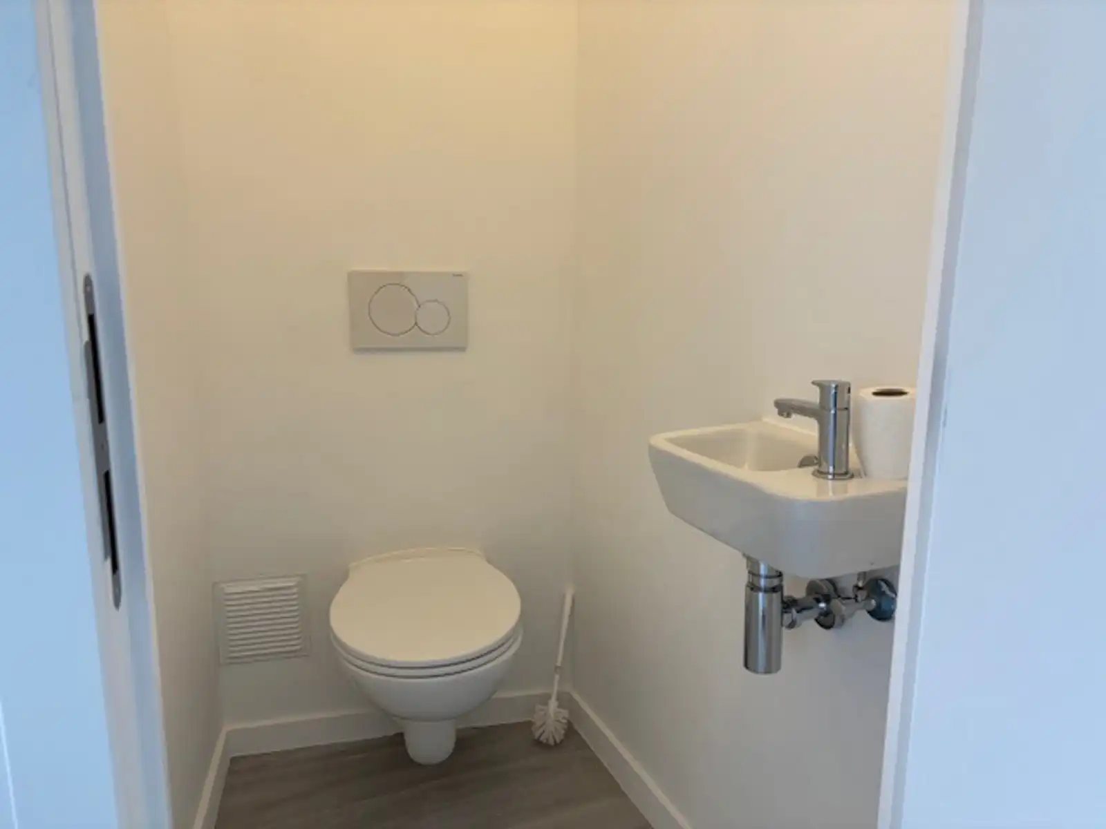 Volledig gerenoveerde woning 3 slpks te Landen (Walshoutem) foto 9