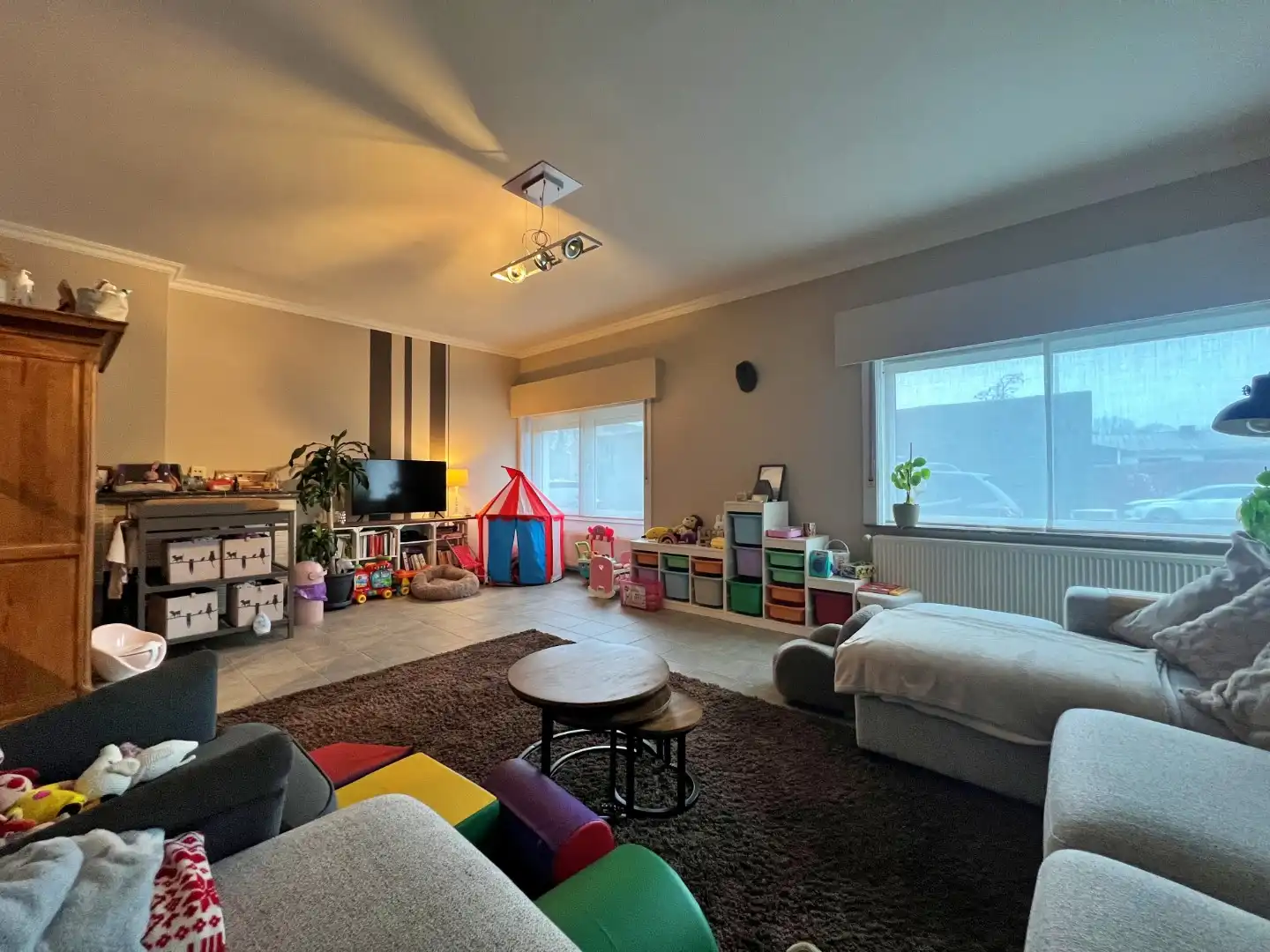 🏡 Halfopen woning met ruime tuin en garage te huur in Lievegem foto 3