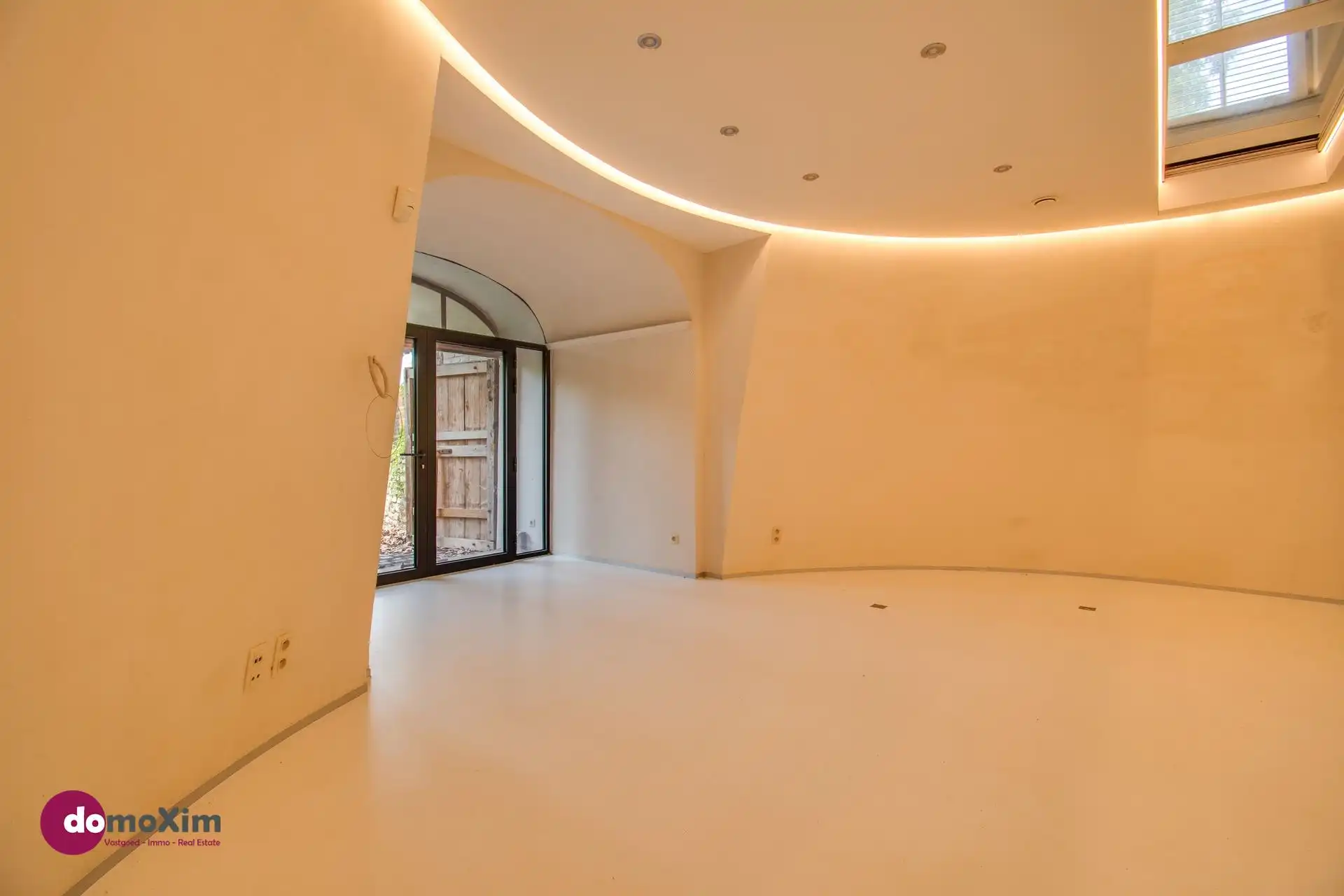 De Oude Korenmolen van Veltem, een unieke villa op een perceel van 47 are foto 17